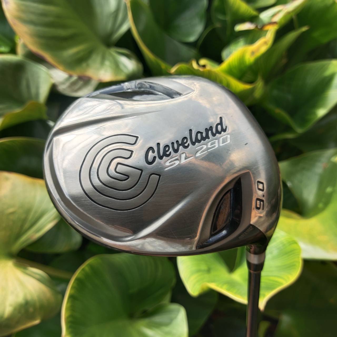 Driver Cleveland Launcher SL290 น้ำหนักรวมเพียง 290 กรัม ตีลื่น ระยะดีมาก ตีง่าย ตีตรง คุมง่าย
