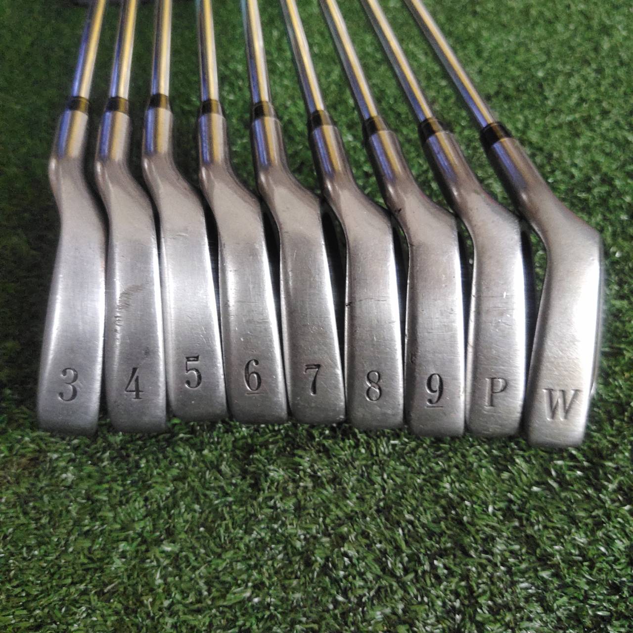 ชุดเหล็ก Titleist DCI 822 OS หน้าเด้ง ง่ายต่อการตี ลูกลอยสวย Oversize ช่วยเพิ่มความมั่นใจ