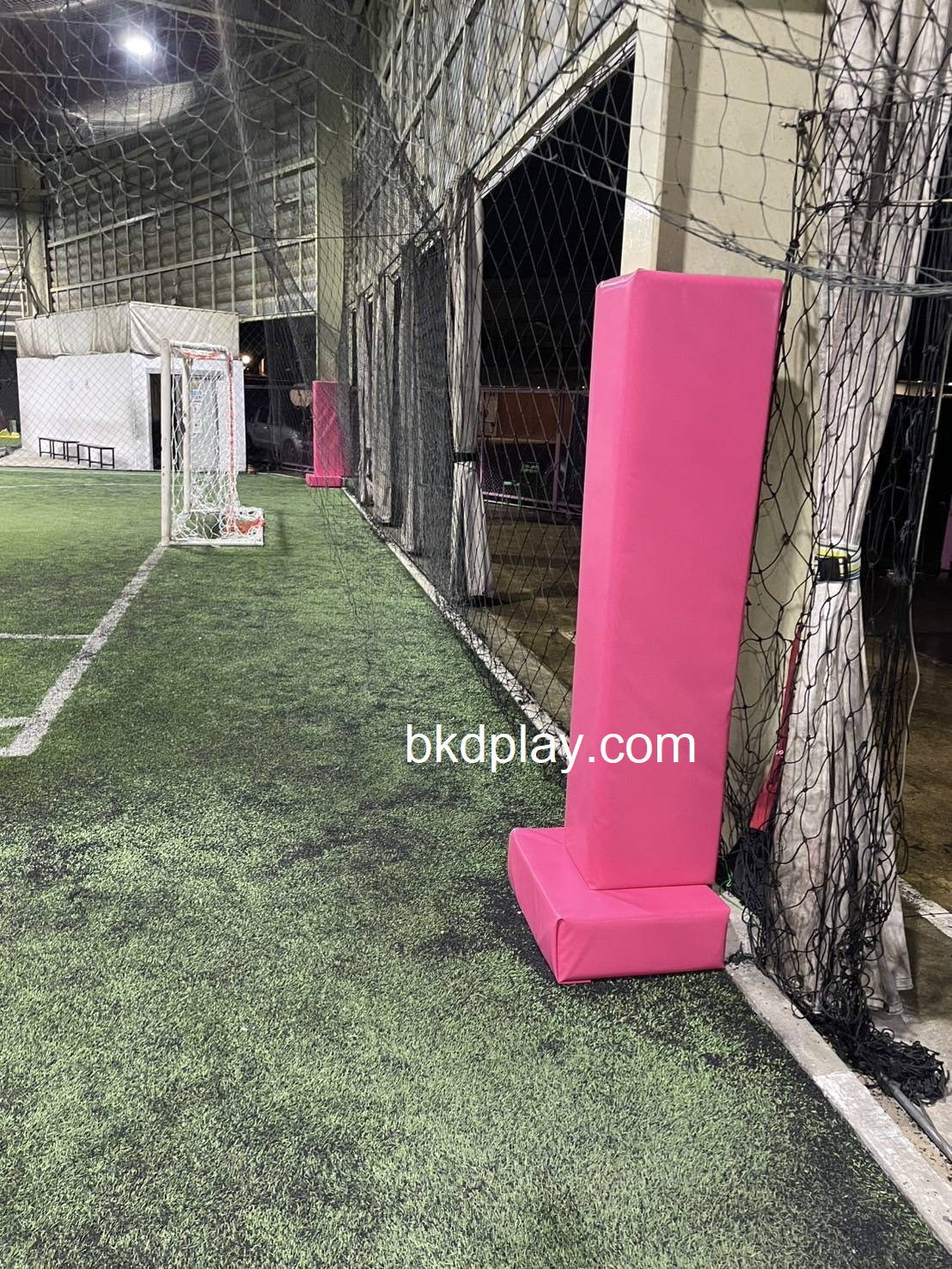 รับทำผนังกันกระแทก บุผนังห้อง หุ้มเสากันกระแทก บุหุ้มหนัง สั่งทำตามขนาดและสี