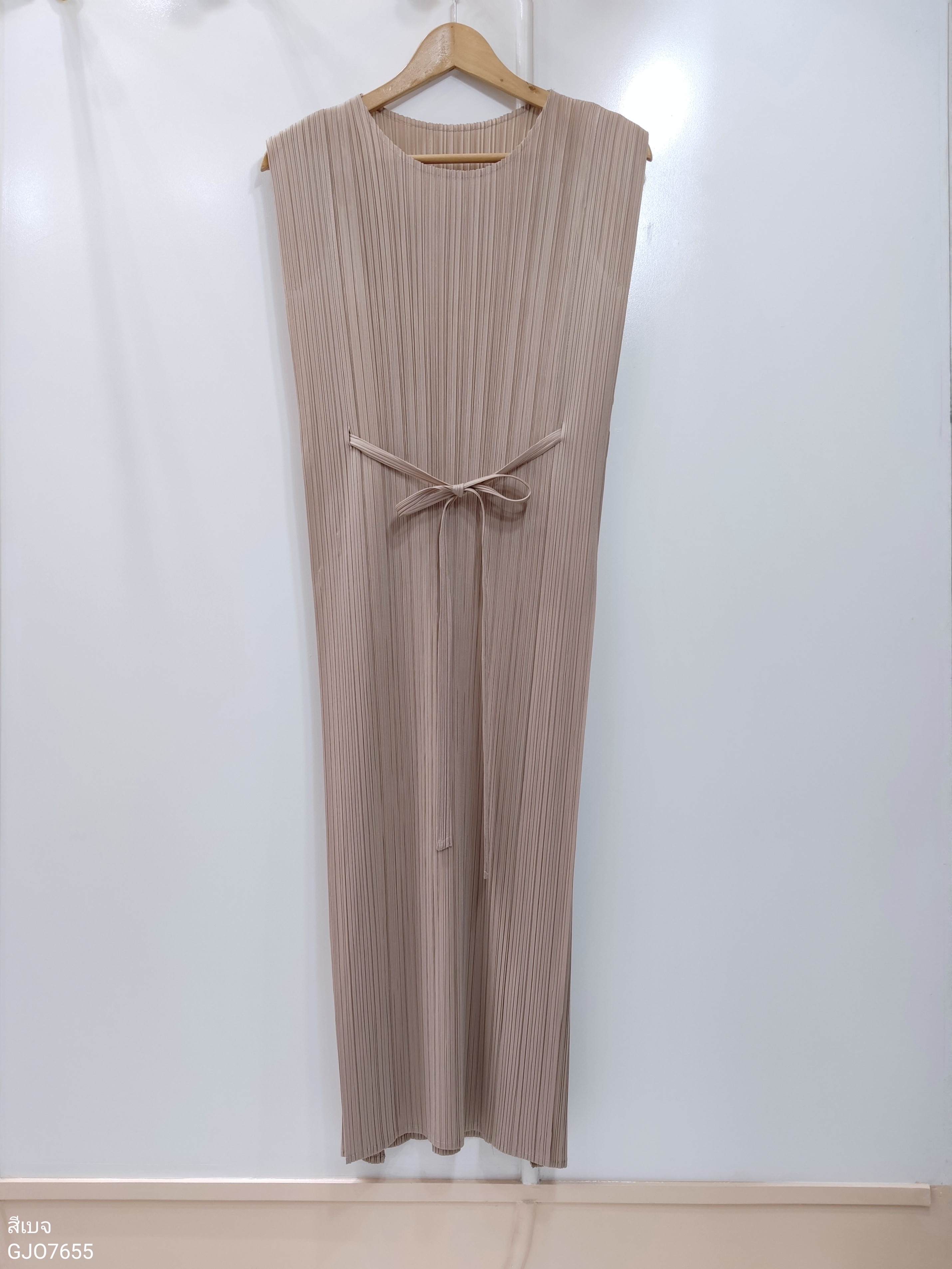 2MUAY รุ่น GJO7655 SIMPLE BOW TIE PLEATED DRESS เดรสผู้หญิง เดรสพลีทคุณภาพ 15สี FREE SIZE