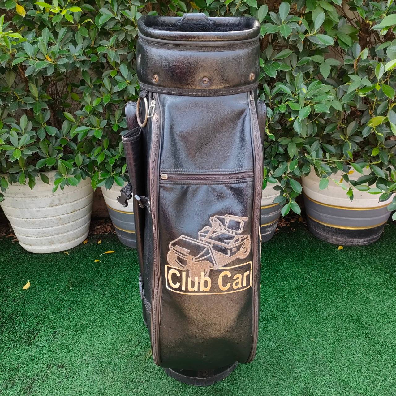 ถุงกอล์ฟ CLUB CAR มือสอง ** มีตำหนิ หัวซิฟ หลุด 2 จุด ซ่อมได้ มีรูปให้ชมท้ายสุดค่ะ **