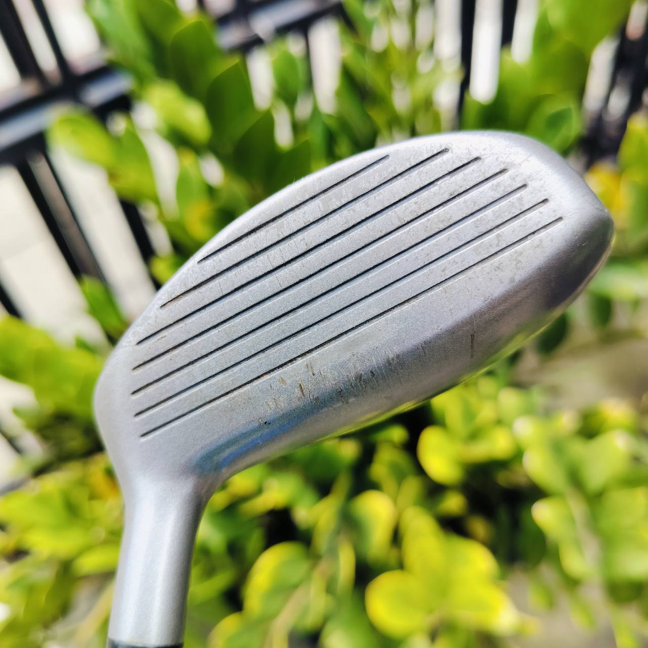 FW9 S.C.PRO องศา 27 ก้าน S.C. FLEX R เป็นแบบ SHALLOW FACE ตีผ่านพื้นได้ง่าย โดนลูกง่าย และลูกลอยง่าย สบายๆเลยค่ะ ไม้กอล์ฟมือสอง ของแท้ By NakaraLuxurious