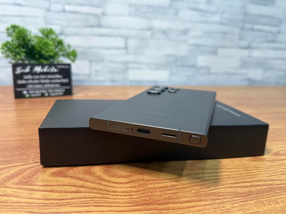 Samsung Galaxy S24 Ultra 12GB/256GB Titanium Black มือสองอายุน้อย ประกันศูนย์ >> 28/2/2569