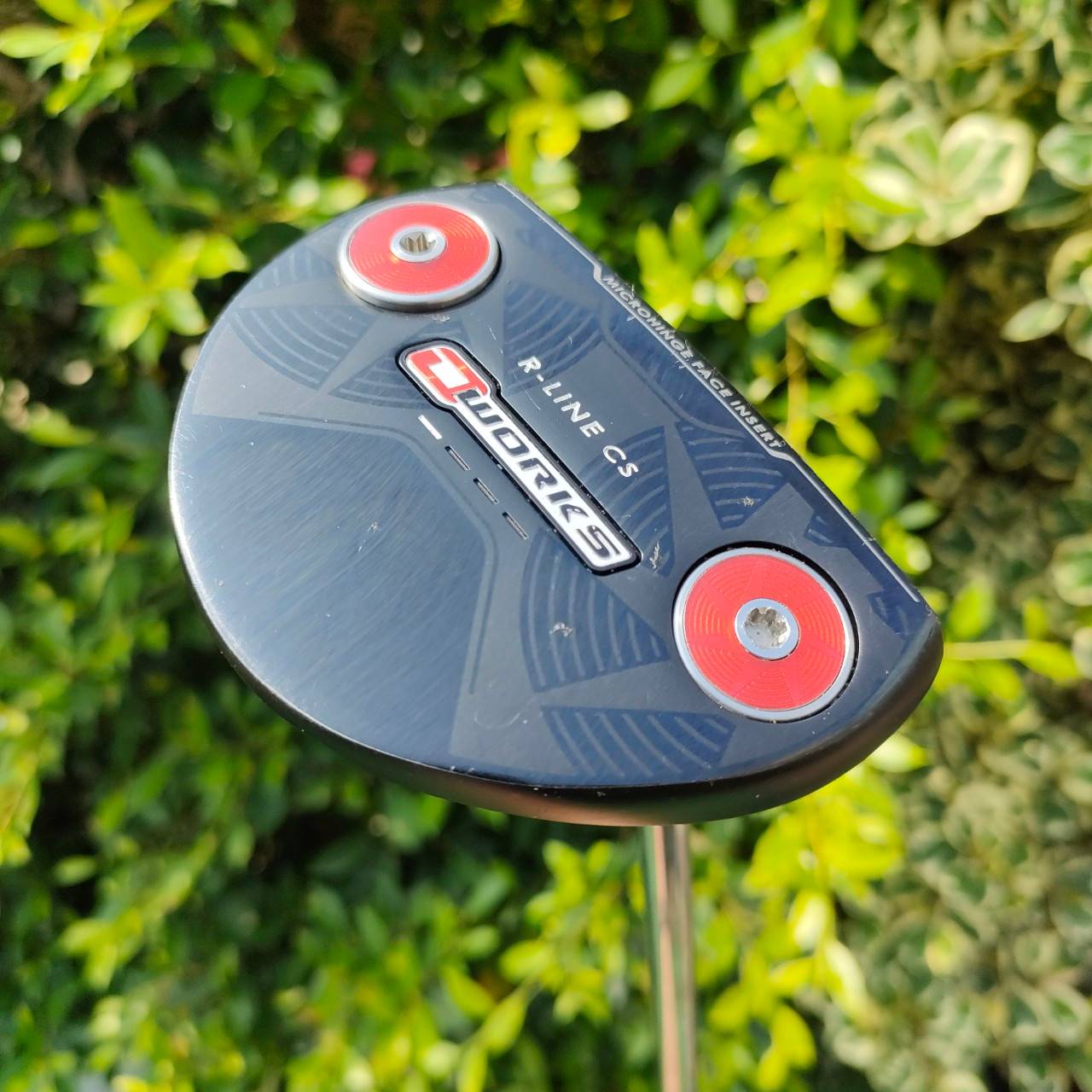 PUTTER ODYSSEY R-LINE CS OWORKS ความยาว 34 นิ้ว ก้าน CENTER ก้าน ODYSSEY กริฟ SUPER STOKE สุดยอดของคุณภาพ ฟัลลิ่งดีสุดๆๆๆ หน้าไม้ยังเกาะไลน์แบบมากๆครับ