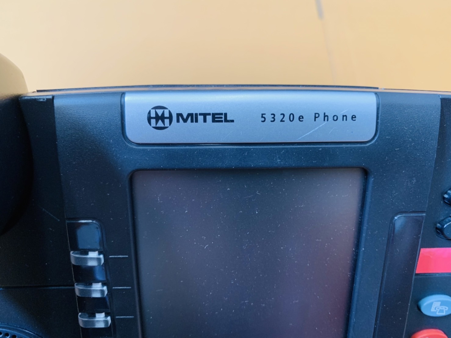 Mitel 5320e IP Phone (ราคานี้ไม่รวม Adapter)
