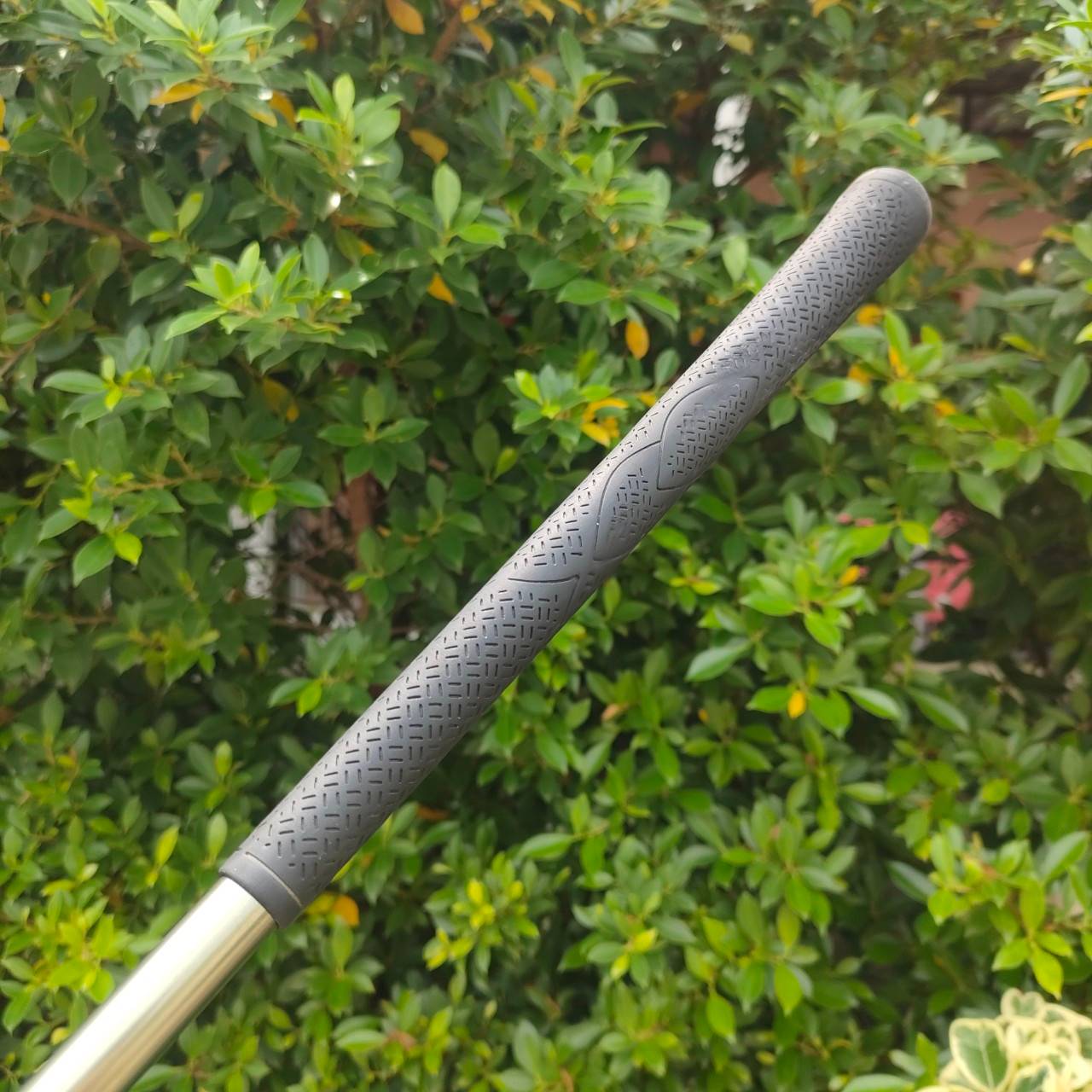 DRIVER TAYLORMADE R5 DUAL องศา 9.5 ก้าน DIAMANA FLEX S ก้านพรีเมี่ยมมาก รุ่น N คือหน้าสแควร์ ตีตรงๆแม่นๆ และตีง่าย หัวใหญ่ ตีไกล!! ไม้กอล์ฟมือสอง ของแท้ BY NakaraLuxurious