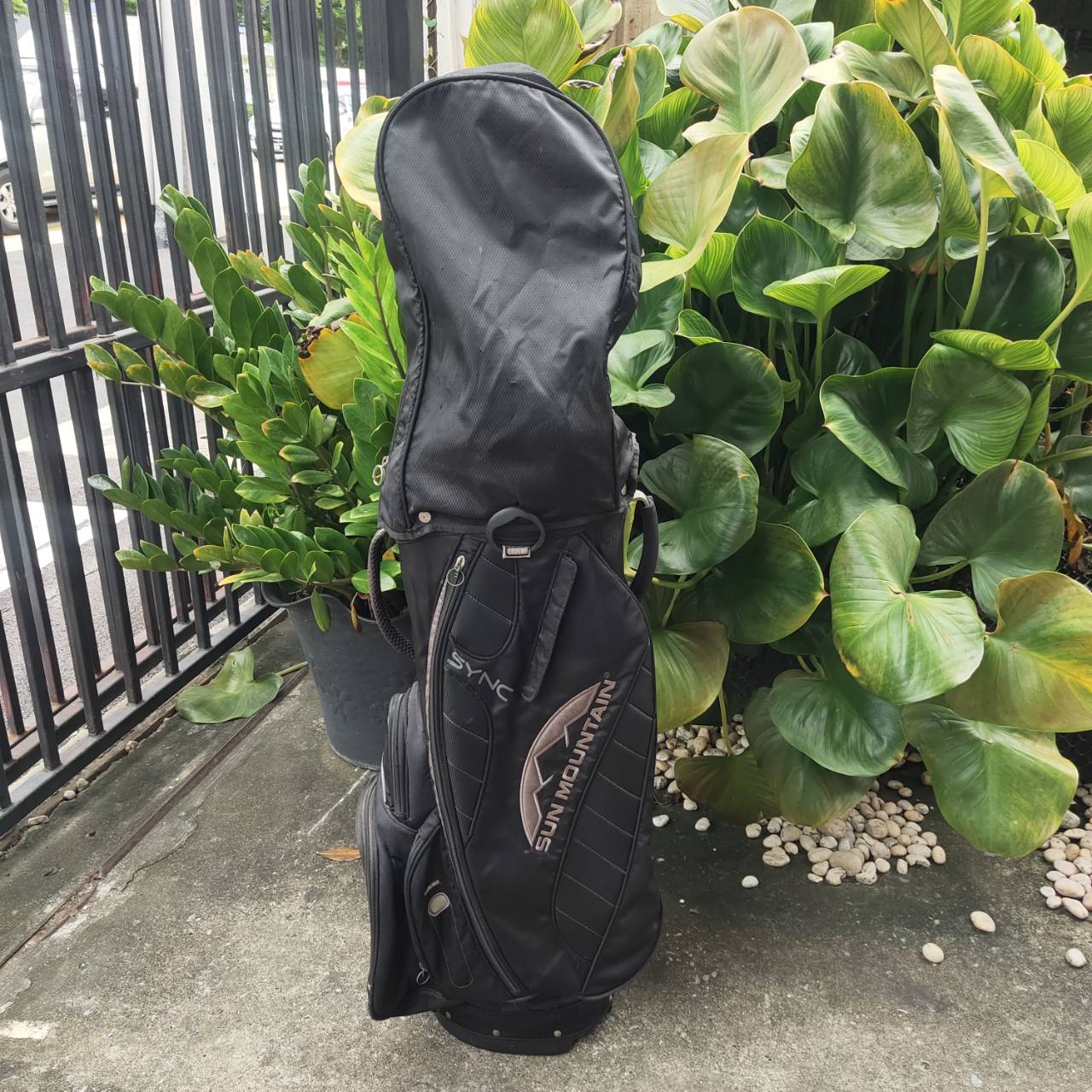 ถุงกอล์ฟ SUN MOUNTAIN SYNC (Cart Bag) แบบ 14 ช่อง ถุงกอล์ฟระดับพรีเมียม