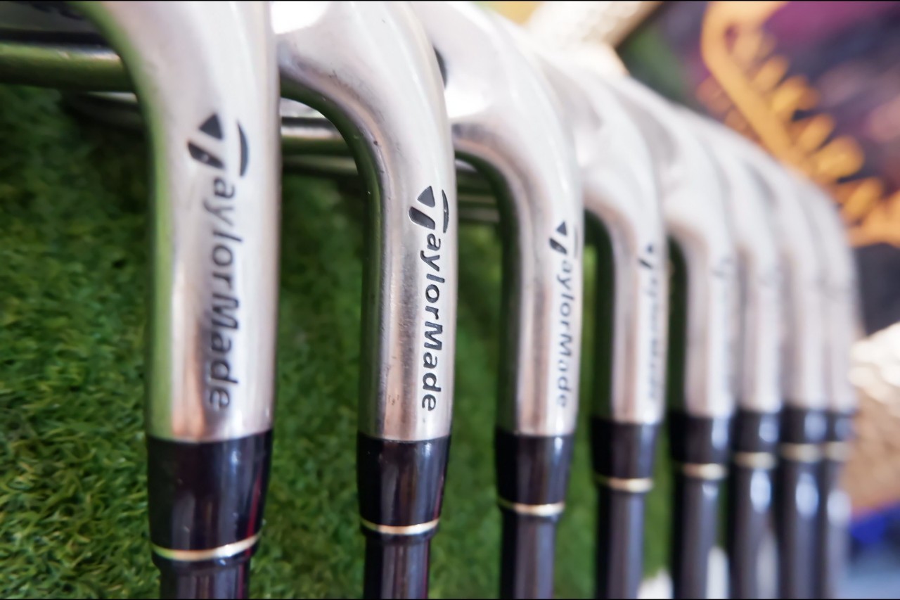 IRON SET Taylormade 320