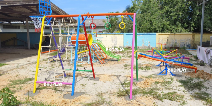 เครื่องเล่นสนามเหล็ก ชุดรวมF ปีนป่ายเชือกถักบาร์โหนแป้นบาส OutdoorPlayground, เครื่องเล่นสนามกลางแจ้ง ราคาโรงงาน สินค้า สั่งผลิต 10-20 วัน ขนาด150 x 200 x 180 ซม.