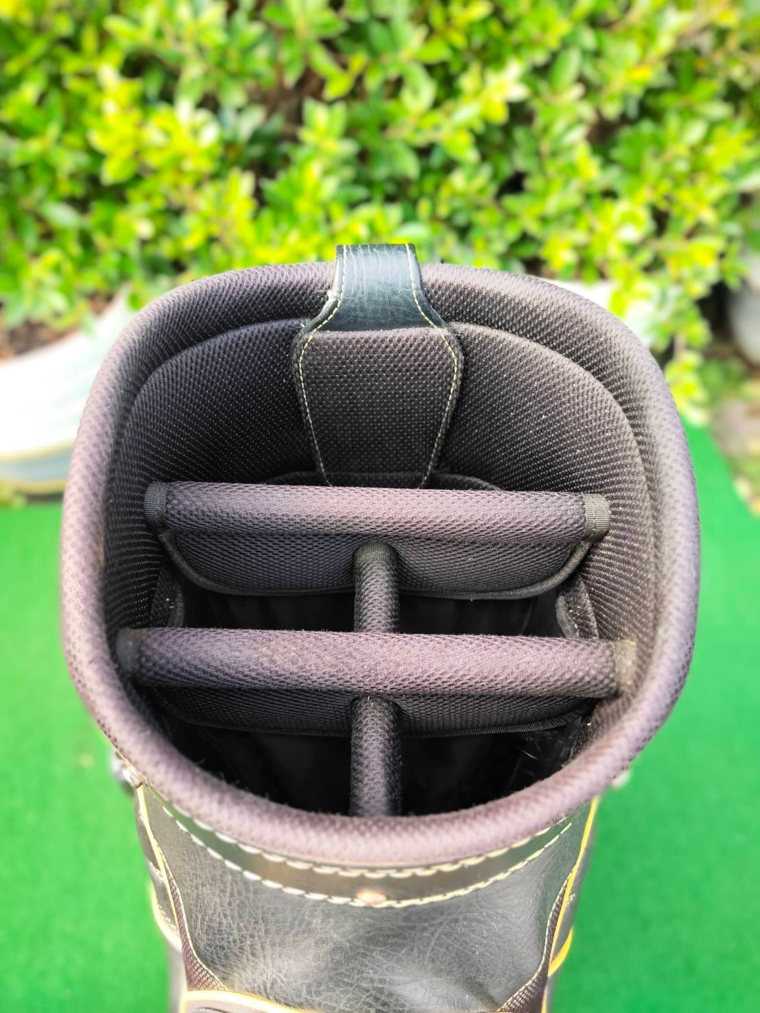 ถุงกอล์ฟ SINGHA มือสอง