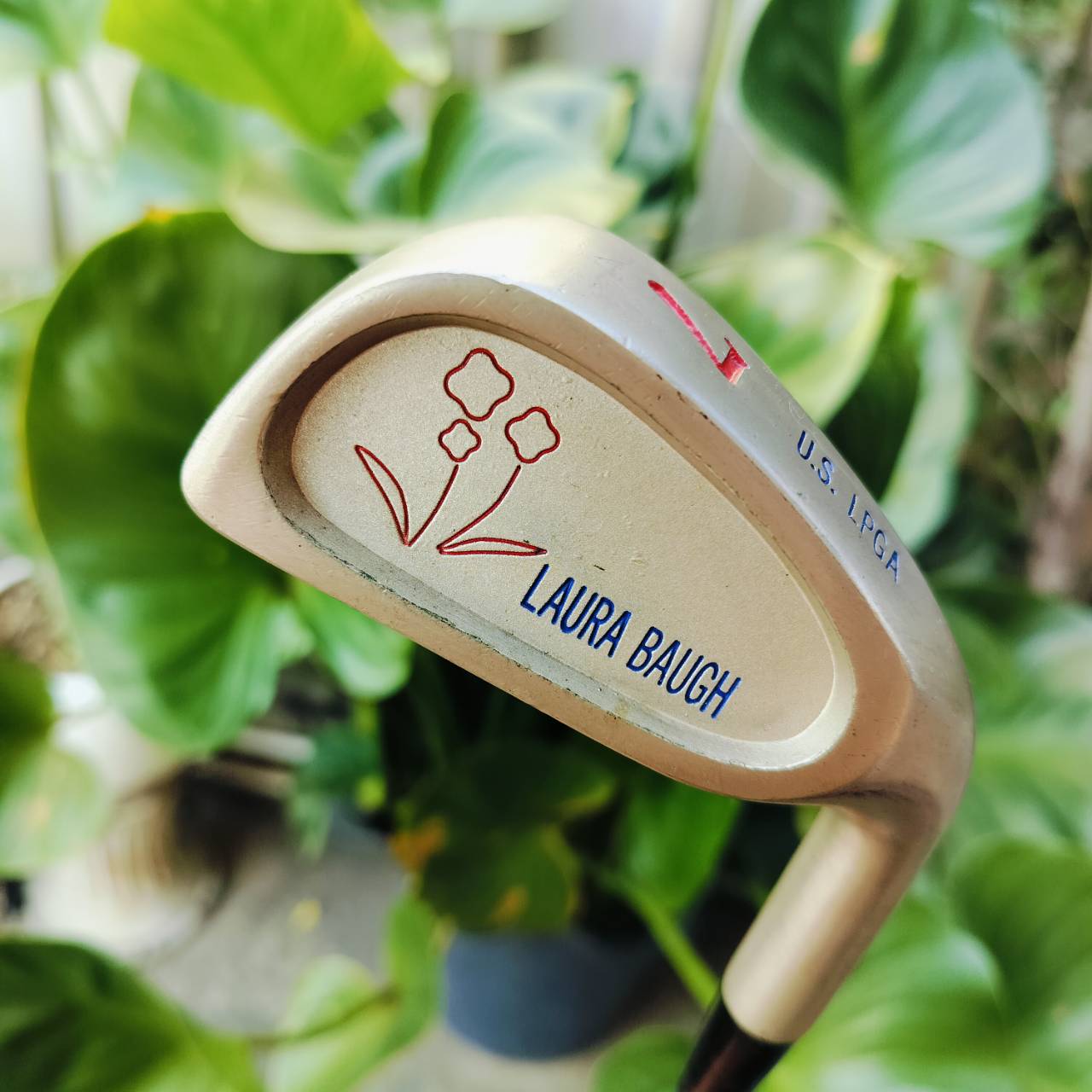 ลดล้างสต๊อค!! ไม้กอล์ฟผู้หญิง** เหล็ก 7 LAURA BAUGH U.S.LPGA เหล็กตีง่ายๆ ก้านเบา สำหรับคุณผู้หญิงที่เริ่มต้นมือใหม่ ไม้กอล์ฟพรีเมี่ยมมือสอง ของแท้ By NakaraLuxurious