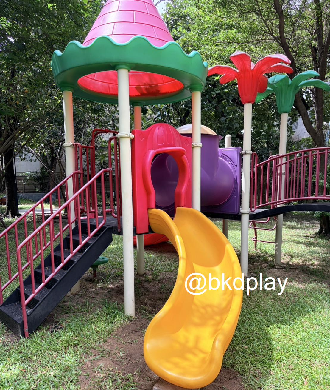 อะไหล่รางสไลเดอร์โค้ง กระดานลื่นเดี่ยว อะไหล่เครื่องเล่นสนามพร้อมส่ง