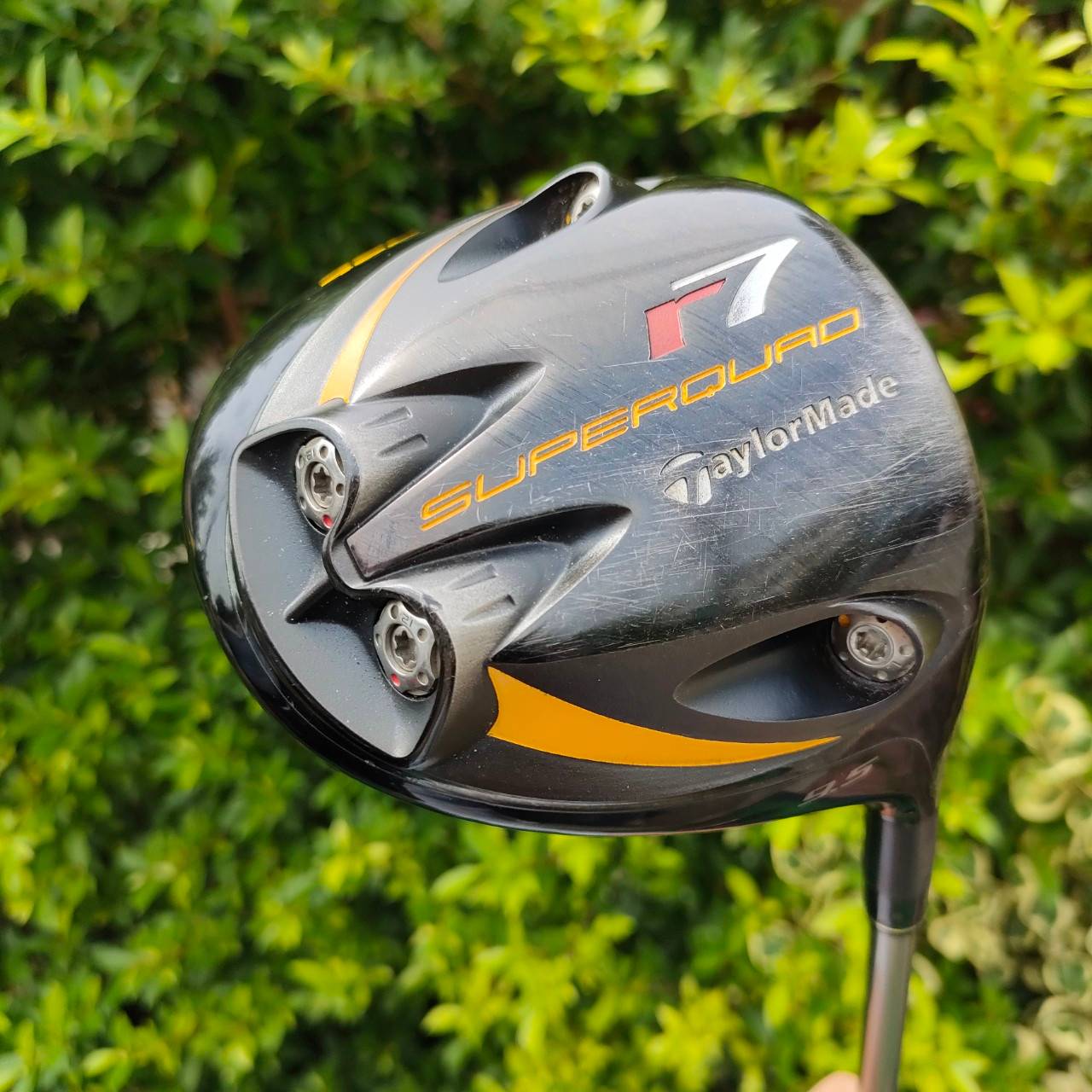 DRIVER TAYLORMADE r7 SUPERQUAD องศา 9.5 ก้าน FUJIKURA RE*AX FLEX S ไขปรับได้หลายจุด ตีทั้งตรงและไกล!!! ไม้กอล์ฟมือสอง ของแท้ BY NakaraLuxurious