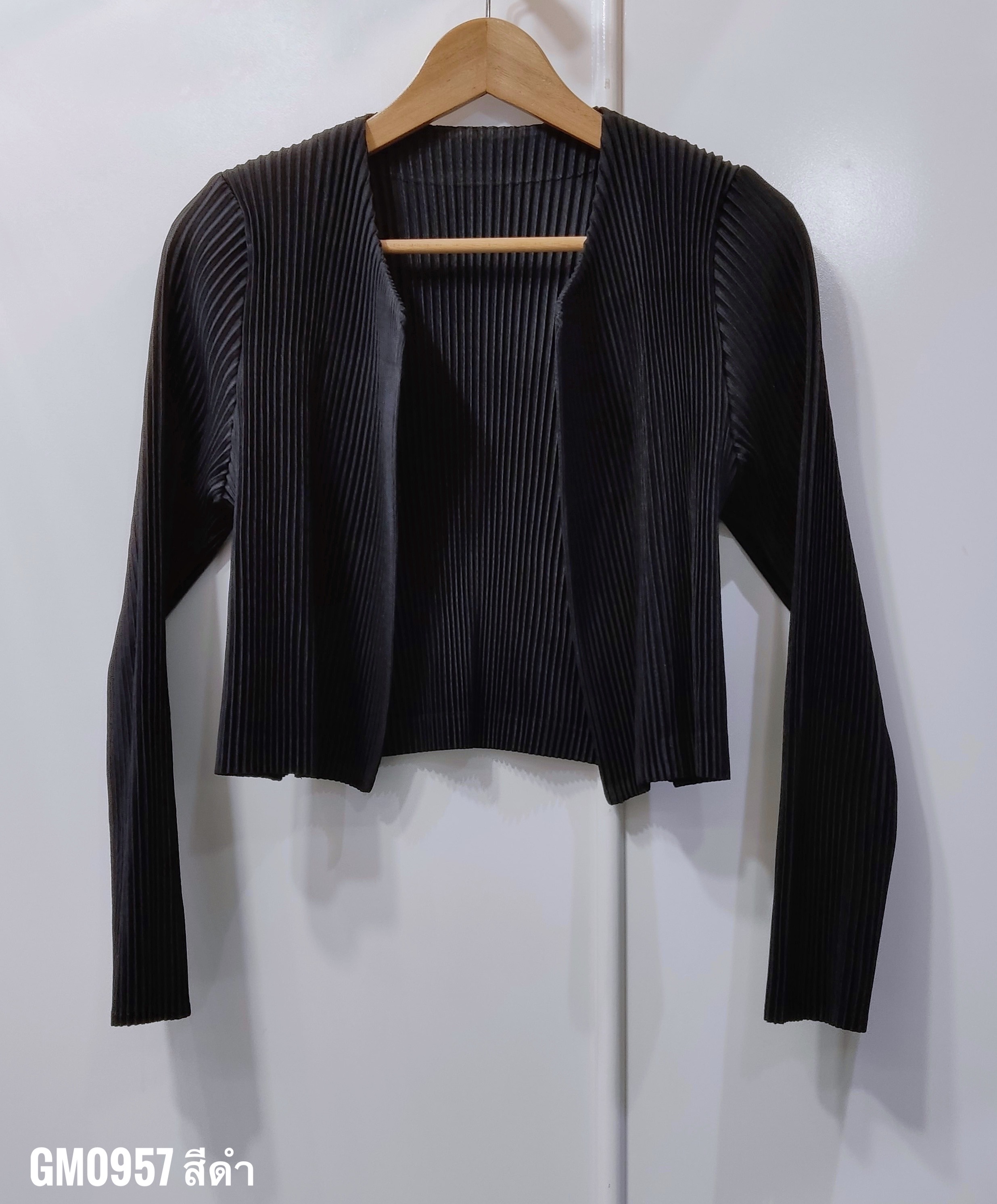 อกถึง 40 นิ้ว 2MUAY รุ่น GM0957 เสื้อคลุมอัดพลีท THICK OPEN FRONT CROP PLEATED CARDIGAN 8 สี FREE SIZE
