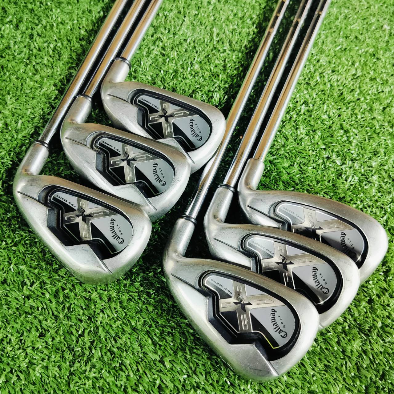 ชุดเหล็ก Callaway X-18 PROSERIES เป็นชุดเหล็กรุ่นดังมากๆ ก้านเสียบทะลุ และผ่าแฉกสวยมาก ก้านเดิมๆทั้งหมด ไม้กอล์ฟพรีเมี่ยมมือสอง ของแท้ By NakaraLuxurious