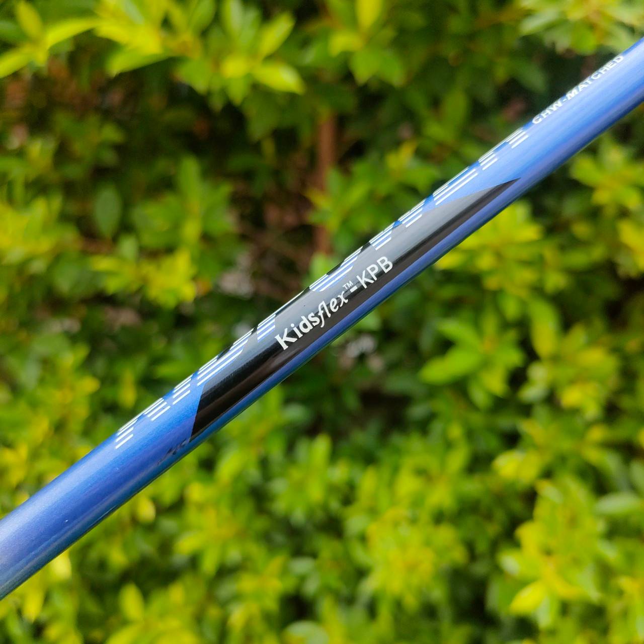 ** ไม้กอล์ฟสำหรับเด็ก ** มือซ้าย ** FW5 USKG ULTRALIGHT FLYER ความยาว 31 นิ้ว ก้าน KIDPOWER ** กริฟเสือมสภาพ ** มีกริพใหม่แถมให้ ** ดีที่สุดสำหรับๆน้องๆนักกอล์ฟเยาชน!! มือหนึ่ง ของแท้ BY NakaraLuxurious