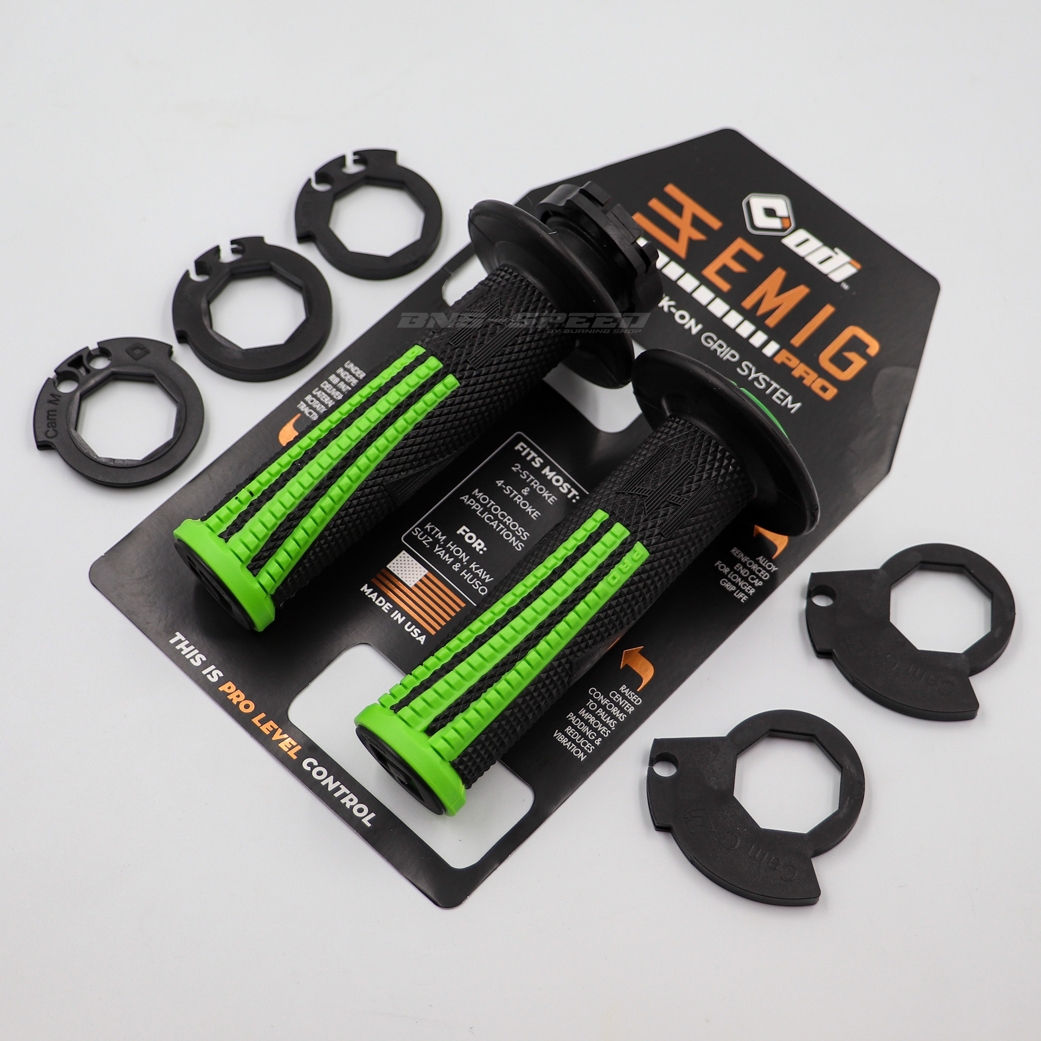 ปลอกแฮนด์ ODI Grip Emig Pro V2 Lock-On Black/Green