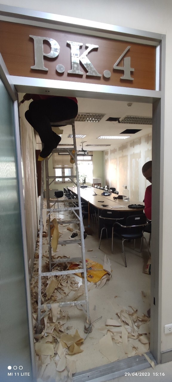 งานปรับปรุงห้องประชุมภาควิชาอายุรศาสตร์ร.พ.ศิริราช