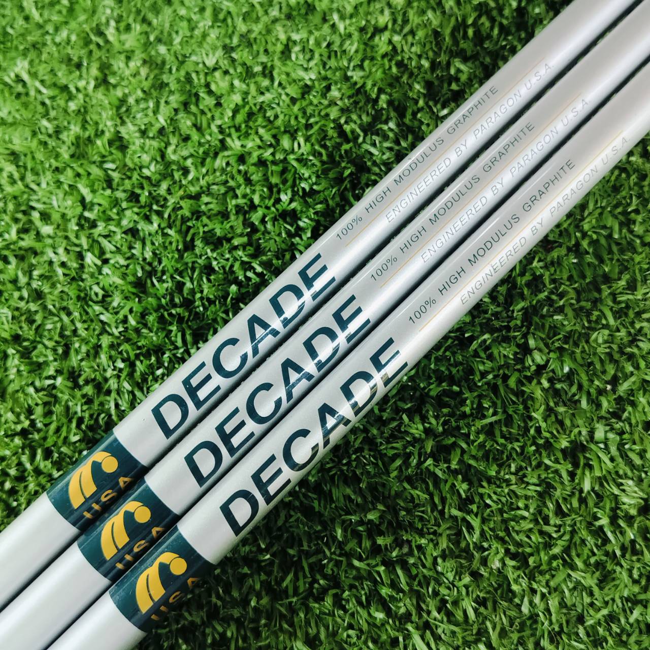 *** ก้านผู้หญิง +++ ก้านใส่หัวไม้ DECADE USA เป็นก้านสำหรับสปีดน้อย ของใหม่ ลดล้างสต๊อต!!! ความยาวเฉพาะก้าน 44 นิ้ว FLEX LITE LOW - KICK สปีด 60-75 ตีแบบสบายๆ