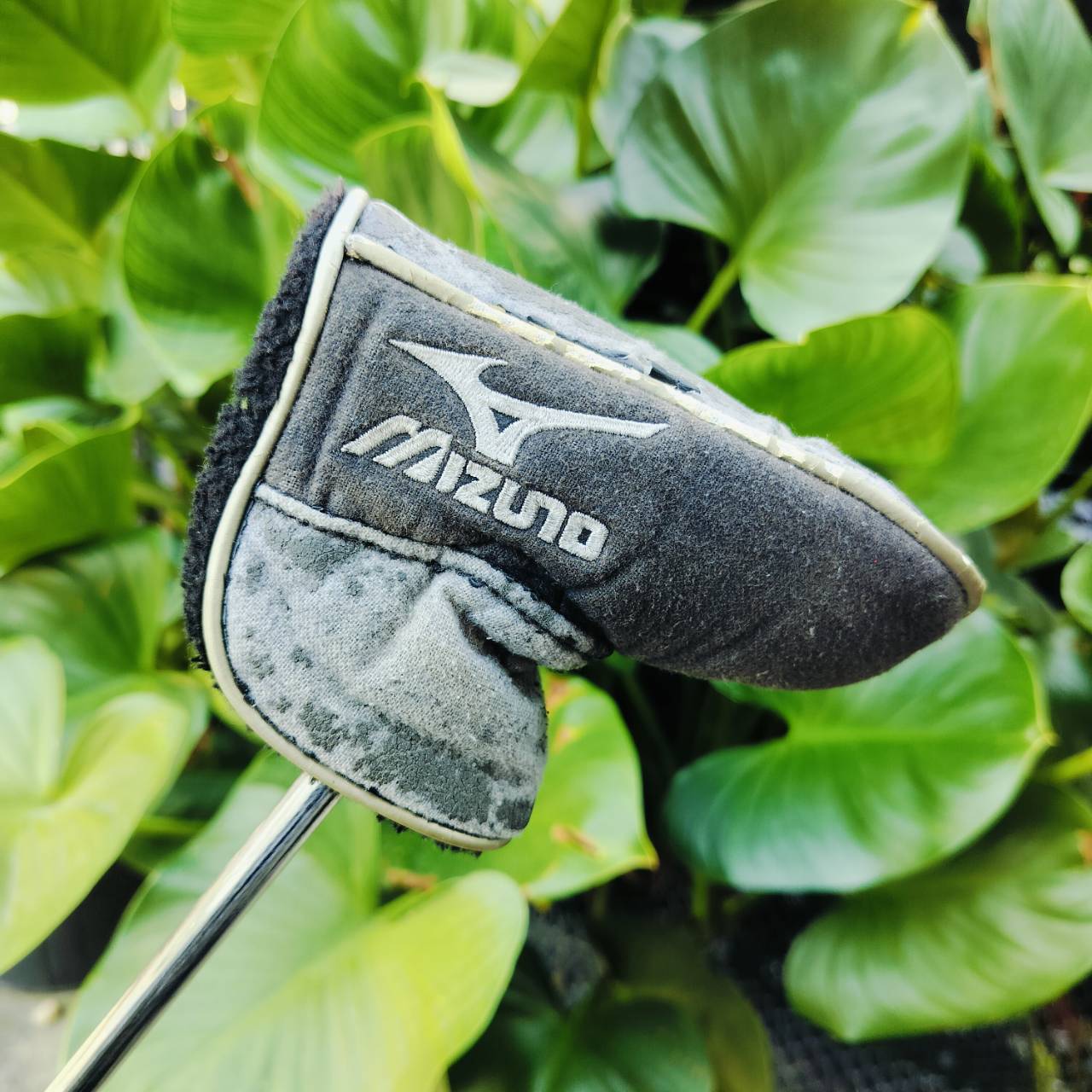 PUTTER MIZUNO MPA303 MILLED FORGED 1023 STEEL ความยาว 34 นิ้ว กริพ GOLF PRIDE เป็นสุดยอดของสุดยอดพัตเตอร์ ไม้กอล์ฟพรีเมี่ยมมือสอง ของแท้ By NakaraLuxurious