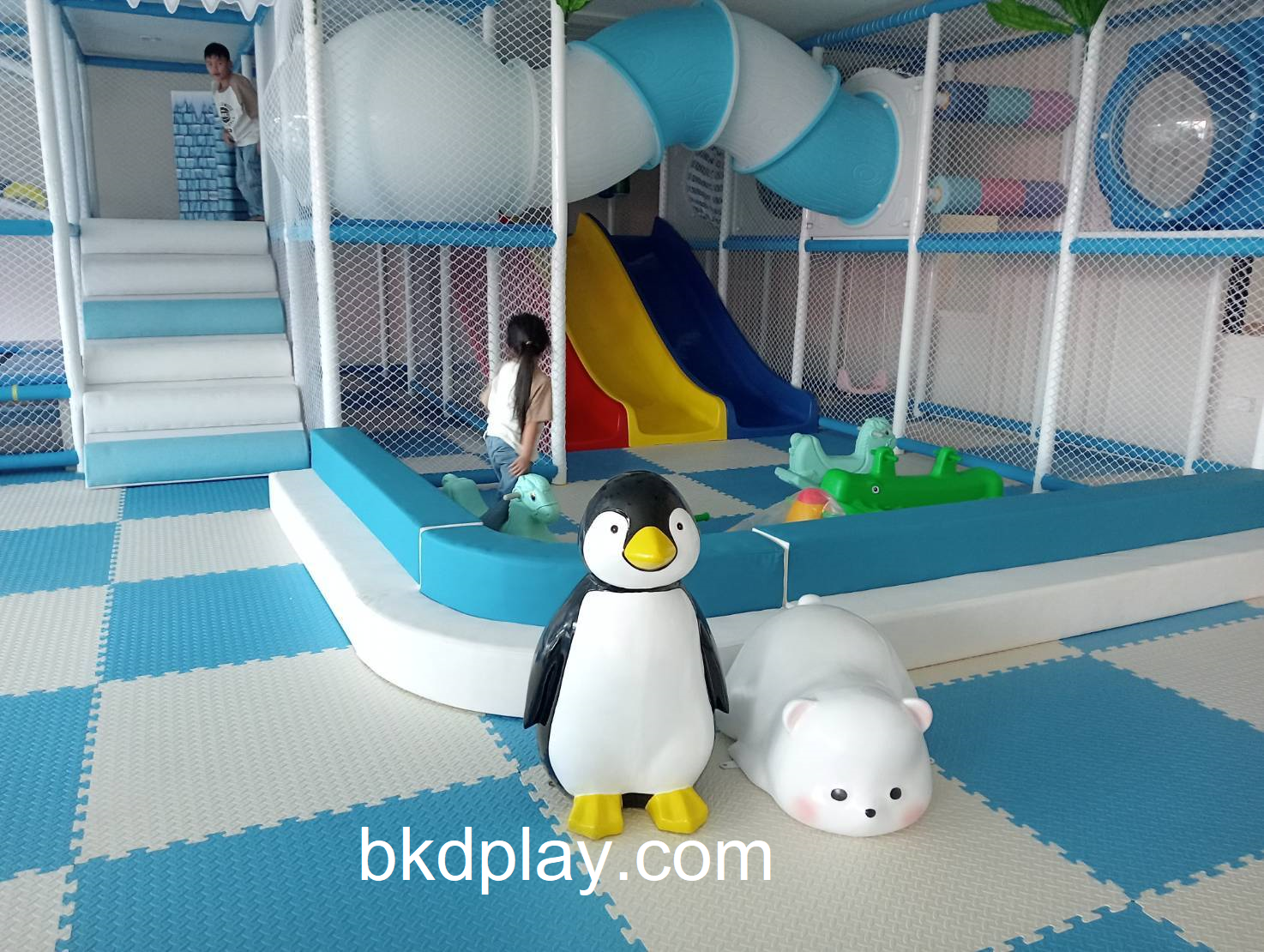 ห้องบอล ชุด สวนสนุกเพนกวิน ,บ้านบอลเด็ก,สวนสนุกเด็ก เครื่องเล่นสนามในร่ม ของเล่น indoor playgroundราคาโรงงาน รับทำบ้านบอลในห้าง มุมเด็ก kidzone