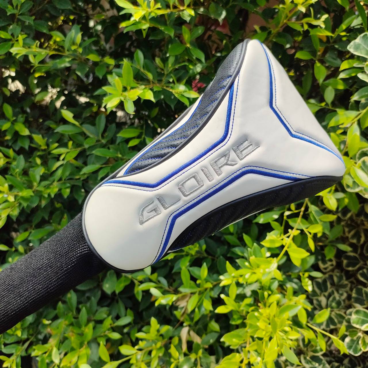 DRIVER TAYLORMADE GLOIRE F องศา 10 ก้าน FUJIKURA AIR SPEEDER FLEX R2 เป็นตัวพรีเมี่ยมมากๆของ Taylormade เน้นขายที่ญี่ปุ่น JDM หายากในไทย ตีง่ายมาก เน้นวงสบายๆ หน้าเด้ง ก้านก็แพงมาก เบา ดีมากๆครับ