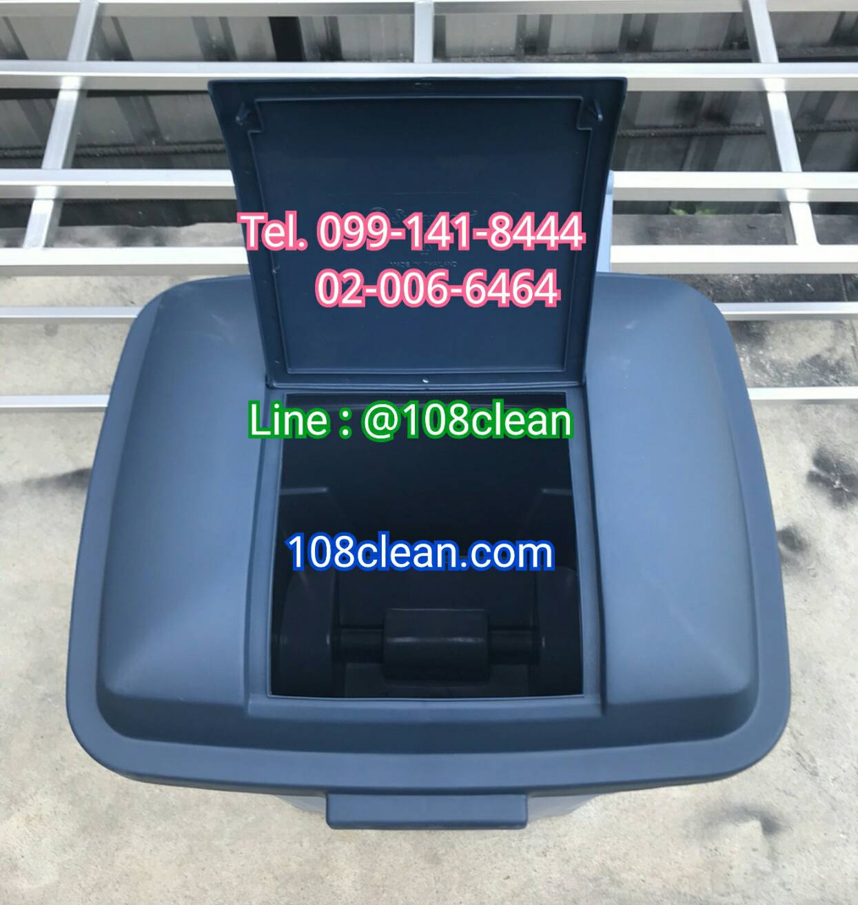 ถังขยะเทศบาล มีล้อเข็นขนาด 120 ลิตร รุ่นมีฝาเปิด สีเทา