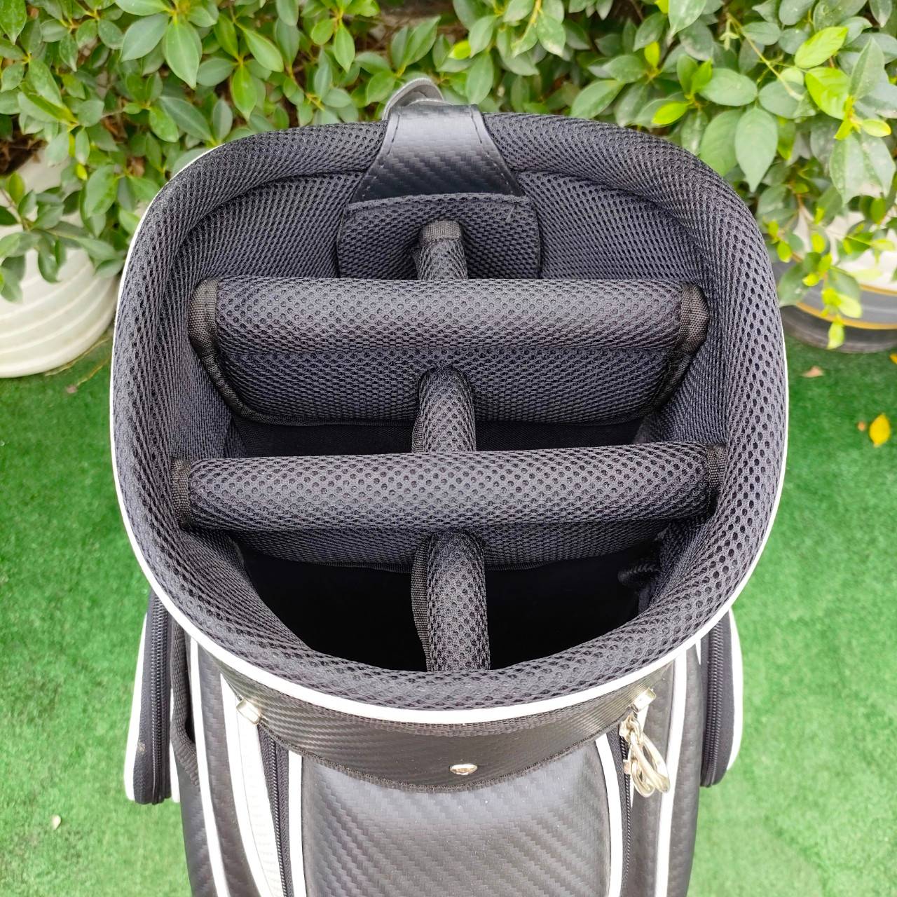 ถุงกอล์ฟ ROYAL THAI MARINE CORGA มือสอง ถุง TOUR ใบใหญ่ ช่องใส่เยอะ ถุงสวยสภาพดีมากๆครับ