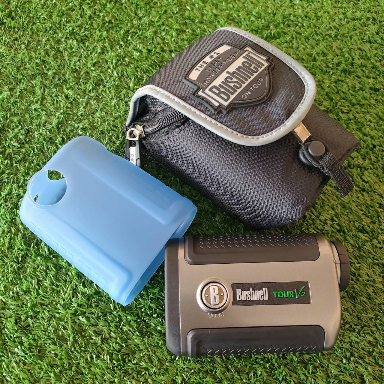 กล้องวัดระยะ BUSHNELL TOUR V2 มือสอง สภาพสวยนางฟ้าเหมือนซื้อใหม่ คุ้มมาก มีเคสกันเเทก เเละ กระเป๋าแถมมาด้วย มือสอง ของแท้ BY NakaraLuxurious