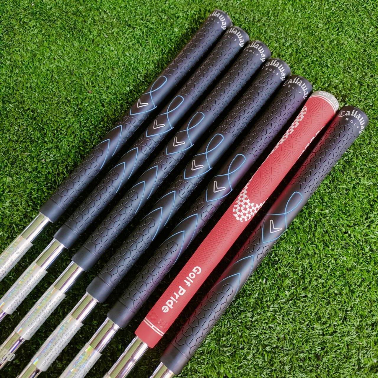 ชุดเหล็ก Callaway X-22 ก้าน NSPRO 950 FLEX R ก้านเหล็กเบาพรีเมี่ยมทั้งชุด สภาพสวยมาก สติ๊กเกอร์ครบ เป็นรุ่นยอดนิยม จุดพีคของ Callaway พัฒนาต่อมาจากรุ่น X18 และ X20 ไม้กอล์ฟพรีเมี่ยมมือสอง ของแท้ By NakaraLuxurious