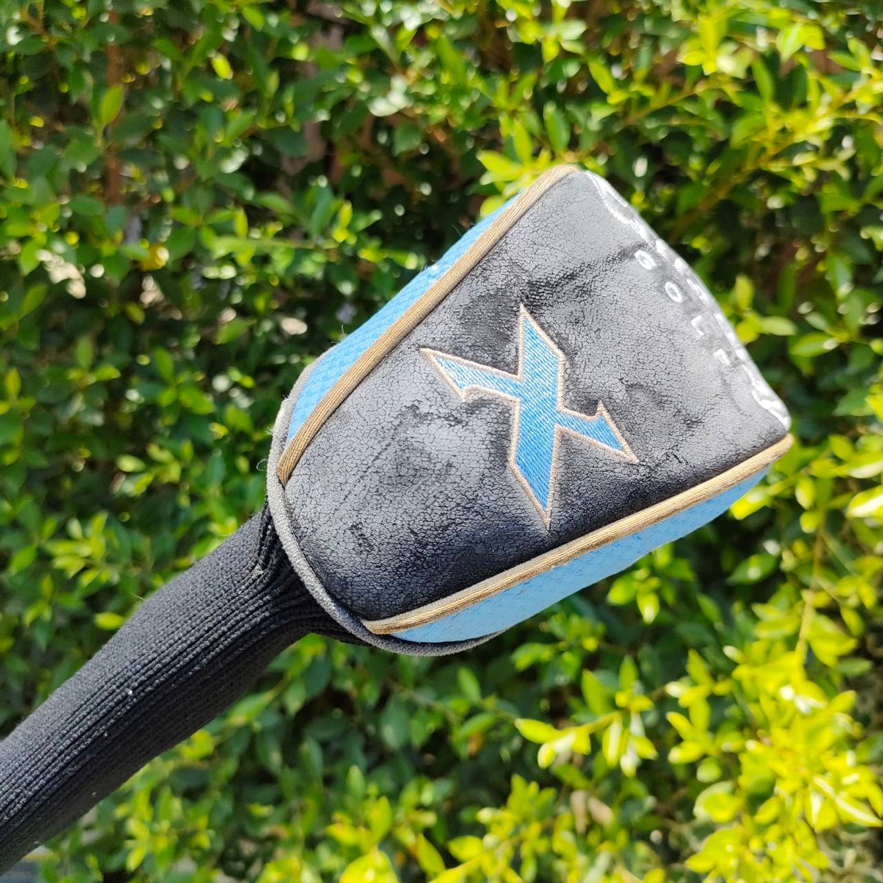 HYBRID 2 CALLAWAY BIG BERTHA HEAVENWOOD องศา 17 ก้าน ALDILA NV FLEX S ตัวนี้ตีไกลมากๆ องศา 17 ตีง่ายมากๆ ออกแบบดี ก้านเจาะทะลุคือเสน่ห์ ทำให้ได้ฟีลเหมือนตีเหล็ก แต่ตีไกลจัดๆ และตีง่ายหว่าเหล็กมากๆๆๆ ก้าน ALDILA ดีมากๆ