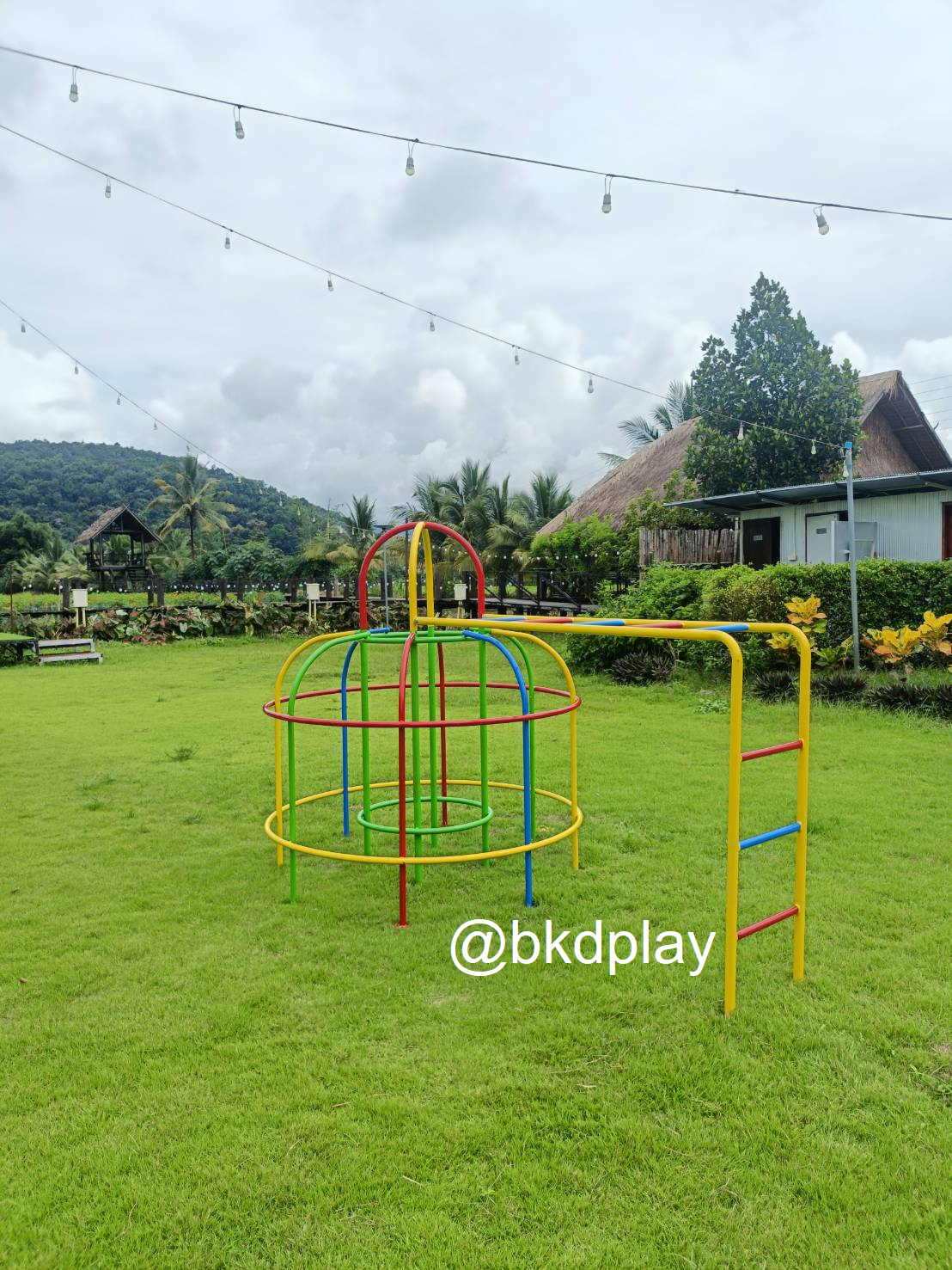 เครื่องเล่นสนามกลางแจ้งเหล็กชุดปีนป่าย โดมกลม บาร์ไต่ 2 ชั้น Outdoor Playground, ราคาโรงงาน สินค้าสั่งผลิต 10-20 วัน