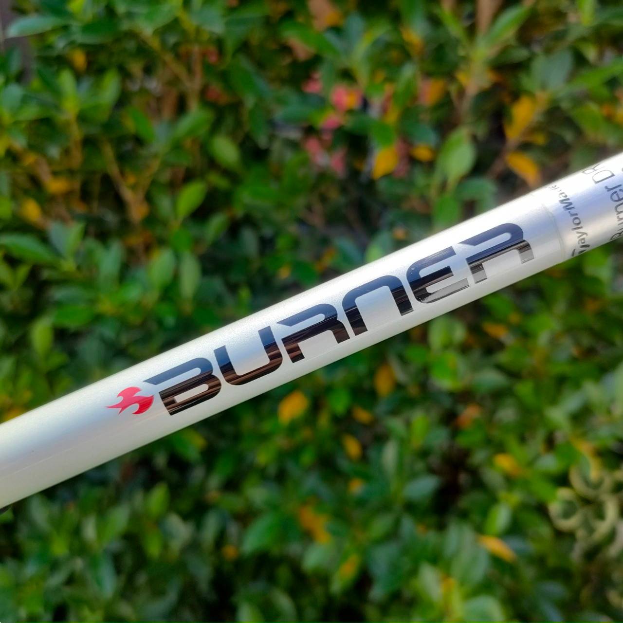 DRIVER TAYLORMADE BURNER ก้าน MITSUBISHI RAYON FLEX SR องศา 10.5 หัวใหญ่ ตีง่ายมากๆ กระดองเคฟล่า เด้งทั้งโครงสร้าง