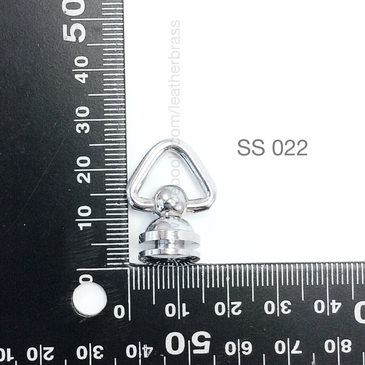 SS022 ห่วงเรดมูน ห่วงสามเหลี่ยม หูกระเป๋า อะไหล่ทองเหลืองชุบเงิน อุปกรณ์งานหนัง leatherbrass**ราคาต่อชิ้น**