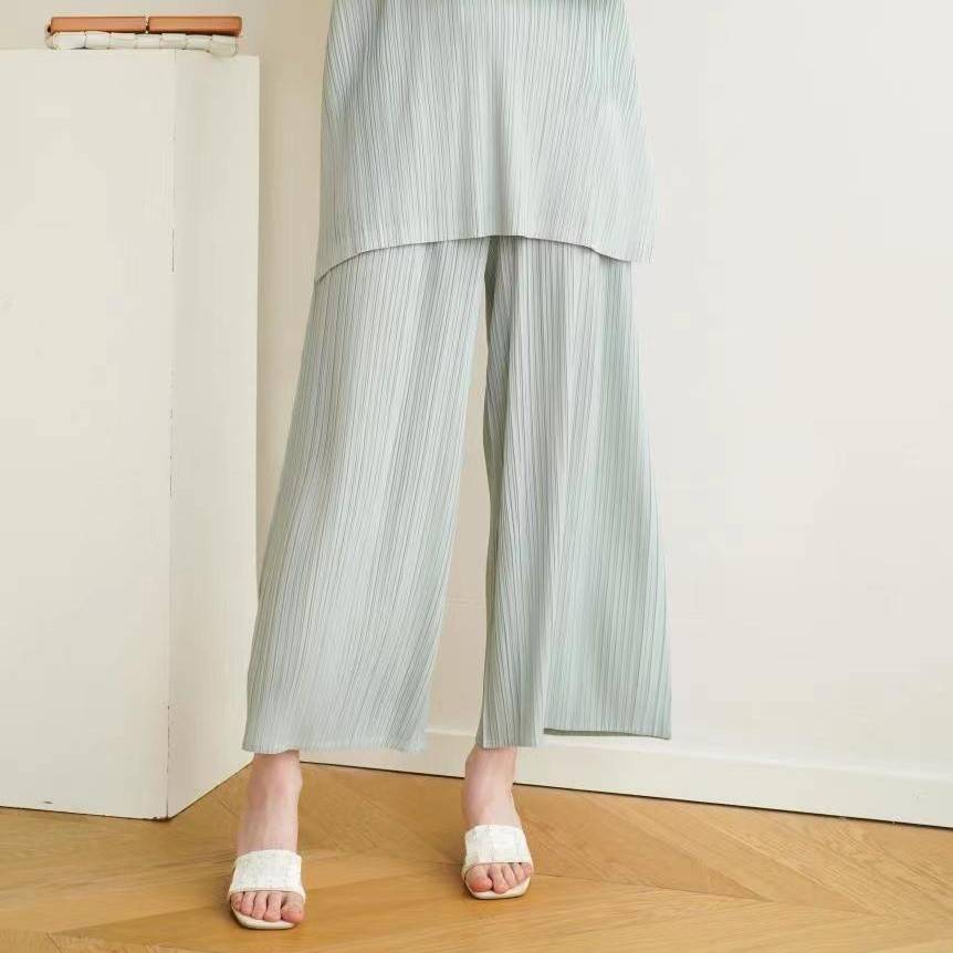 ปรับราคาลง20%!! ยาว 35.5นิ้ว!! 2MUAY รุ่น GJO2122 กางเกงผู้หญิง กางเกงพลีทคุณภาพ 6สี FREE SIZE LOOSE STRAIGHT PLEATED PANTS