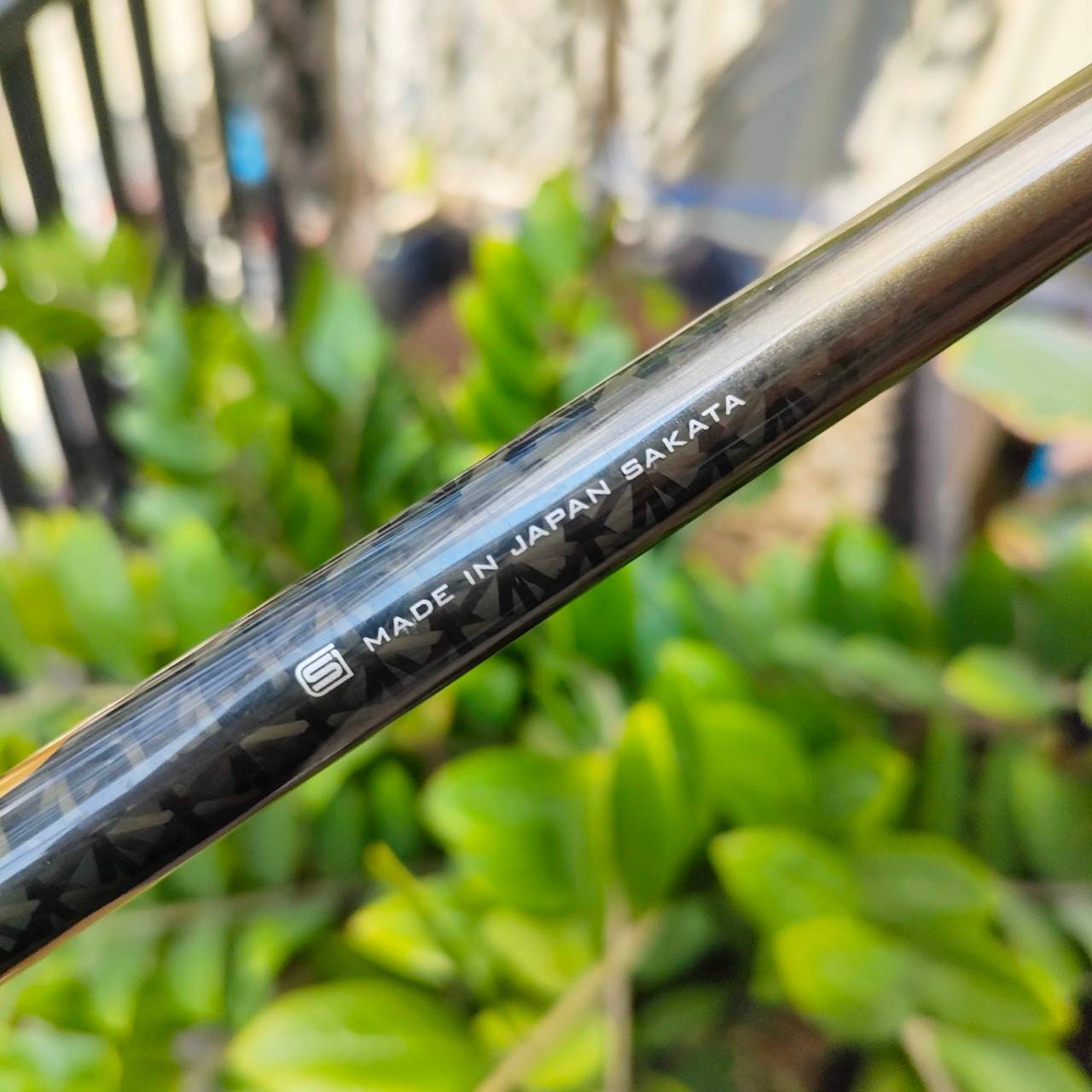 ก้าน สามดาว *** ใส่ DRIVER HONMA ARMRQ6 FLEX R ความยาวเฉพาะก้าน 45 นิ้ว คุณภาพสูงกว่าก้านตลาดมากๆ ติดกริพ GOLF PRIDE มาแล้ว ไม้กอล์ฟพรีเมี่ยมมือสอง By NakaraLuxurious