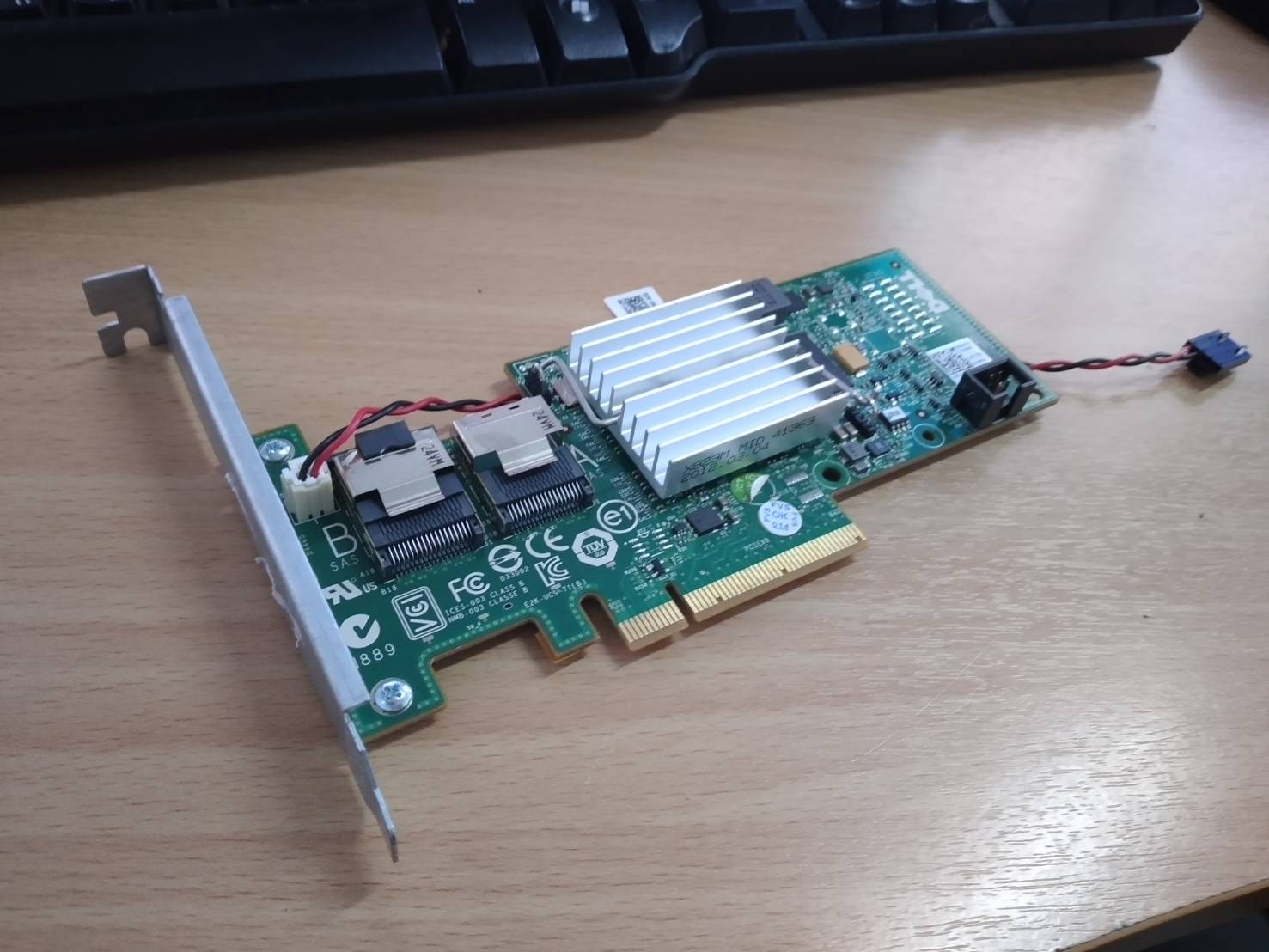 Dell 047MCV PERC H200 6gb/s SAS SATA Controller RAID Card