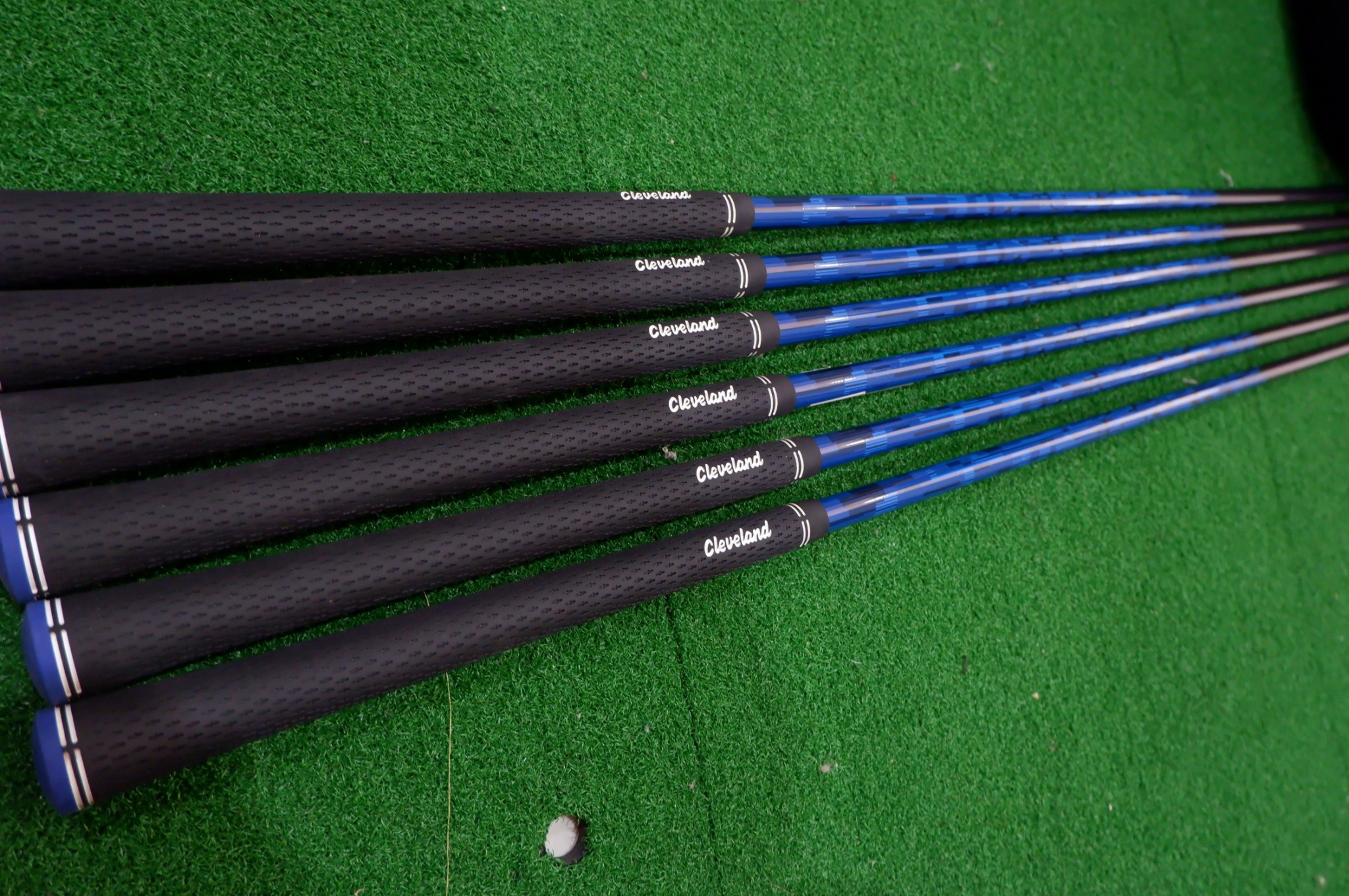 IRONSET CLEVELAND CBX