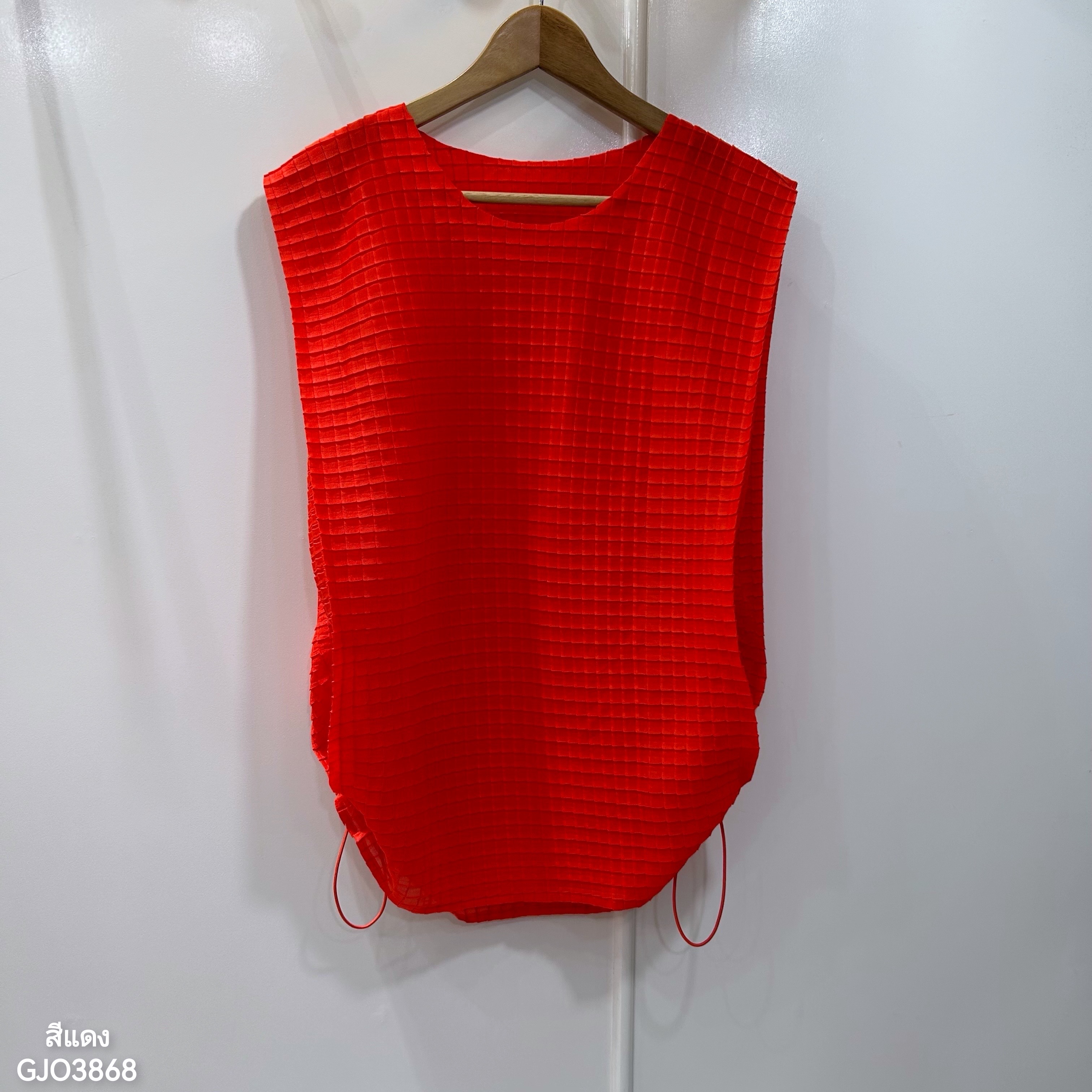 ปรับราคาลง20%!! 2MUAY รุ่น GJO3868 เสื้อพลีททรง OVER SIZE ปรับขนาดได้ SLEEVELESS SQUARE PLEATED TOP 9 สี FREE SIZE