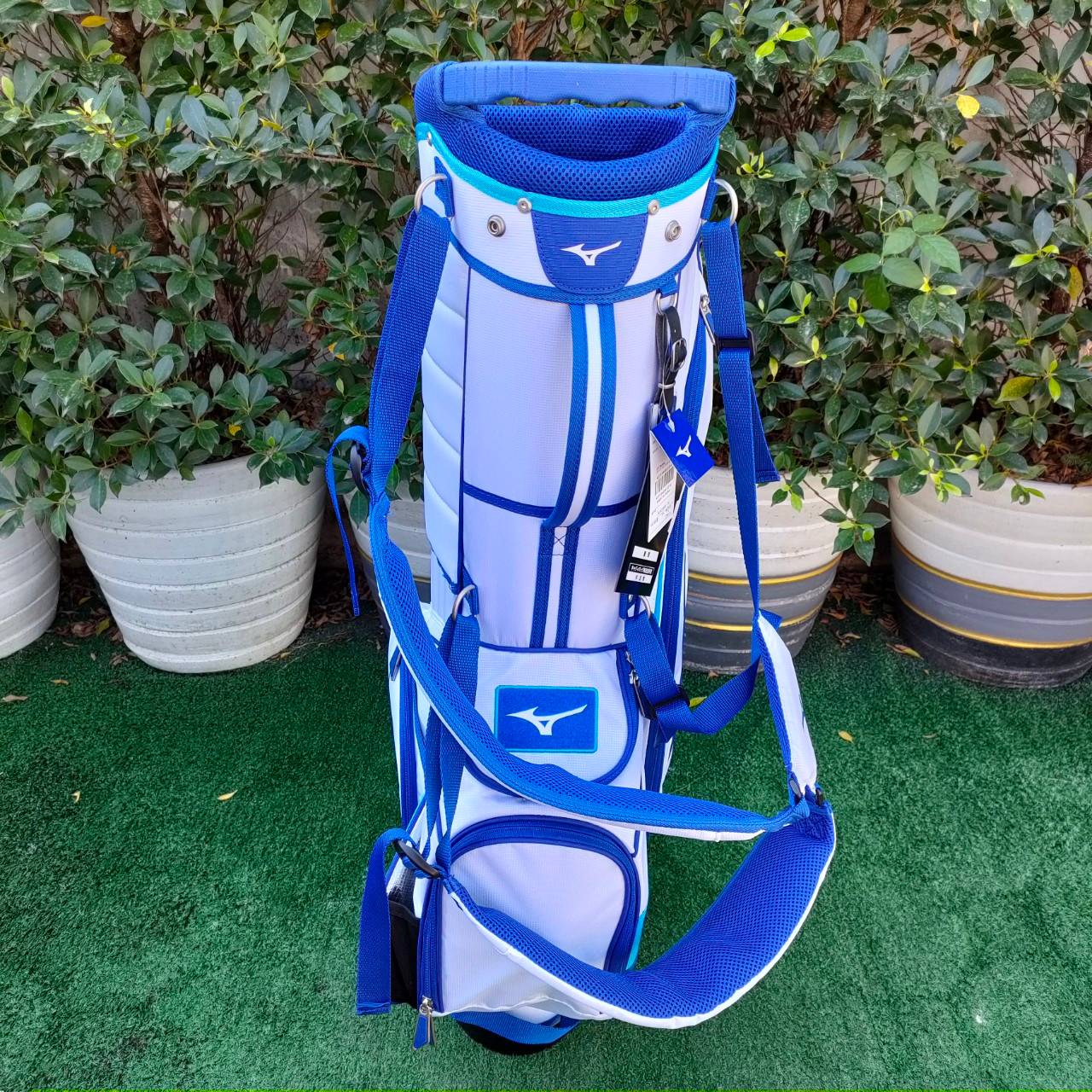 ถุงกอล์ฟ MIZUNO ขาตั้ง ของแท้ ของใหม่มือหนึ่ง จากประเทศญี่ปุ่น เบามาก ขาตั้งแข็งแรงมาก สวยเลยครับ