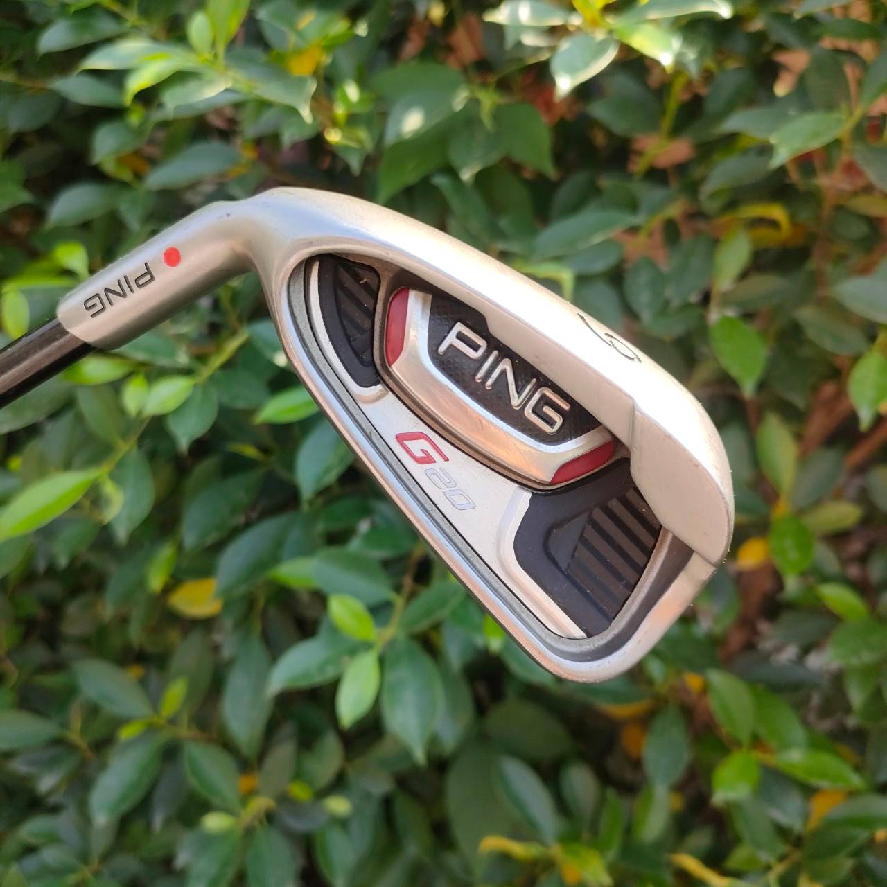 ** ไม้กอล์ฟาสำหรับท่านที่ถนัดซ้าย ** ชุดเหล็ก PING G20 จุดส้ม มีเหล็ก 5-9 เเละ W ก้าน PING TFC 330 I FLEX R สภาพสวย มือซ้ายหายากมากครับ