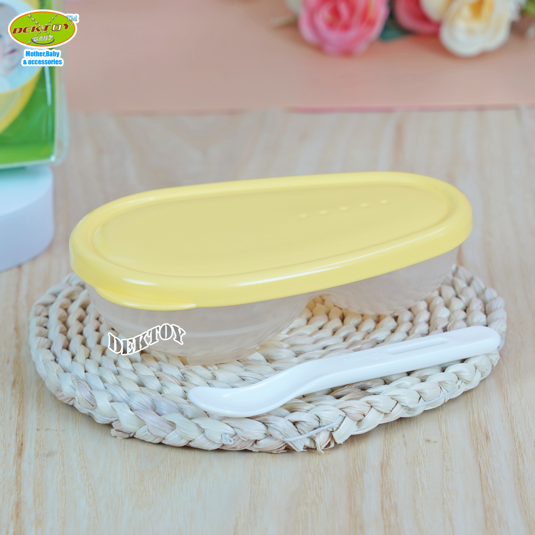 Pigeon พีเจ้น ชามบดอาหารพร้อมช้อน PP - Feeding Dish