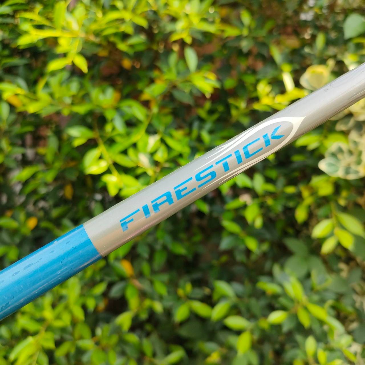 ** ชุดไม้กอล์ฟสำหรับผู้หญิง ** FULLSET WILSON REFLEX CG ทั้งชุดประกอบด้วย หัวไม้ เเฟร์เวย์ เเละ ไฮบริด ชุดเหล็ก มีเหล็ก 5 6 7 P S PUTTER DUNLOP พร้อมถุงกอล์ฟ DUNLOP ** ปากถุงของถุงกอล์ฟมีตำหนิ มีรอยค่ะ มีรูปให้ชมค่ะ **