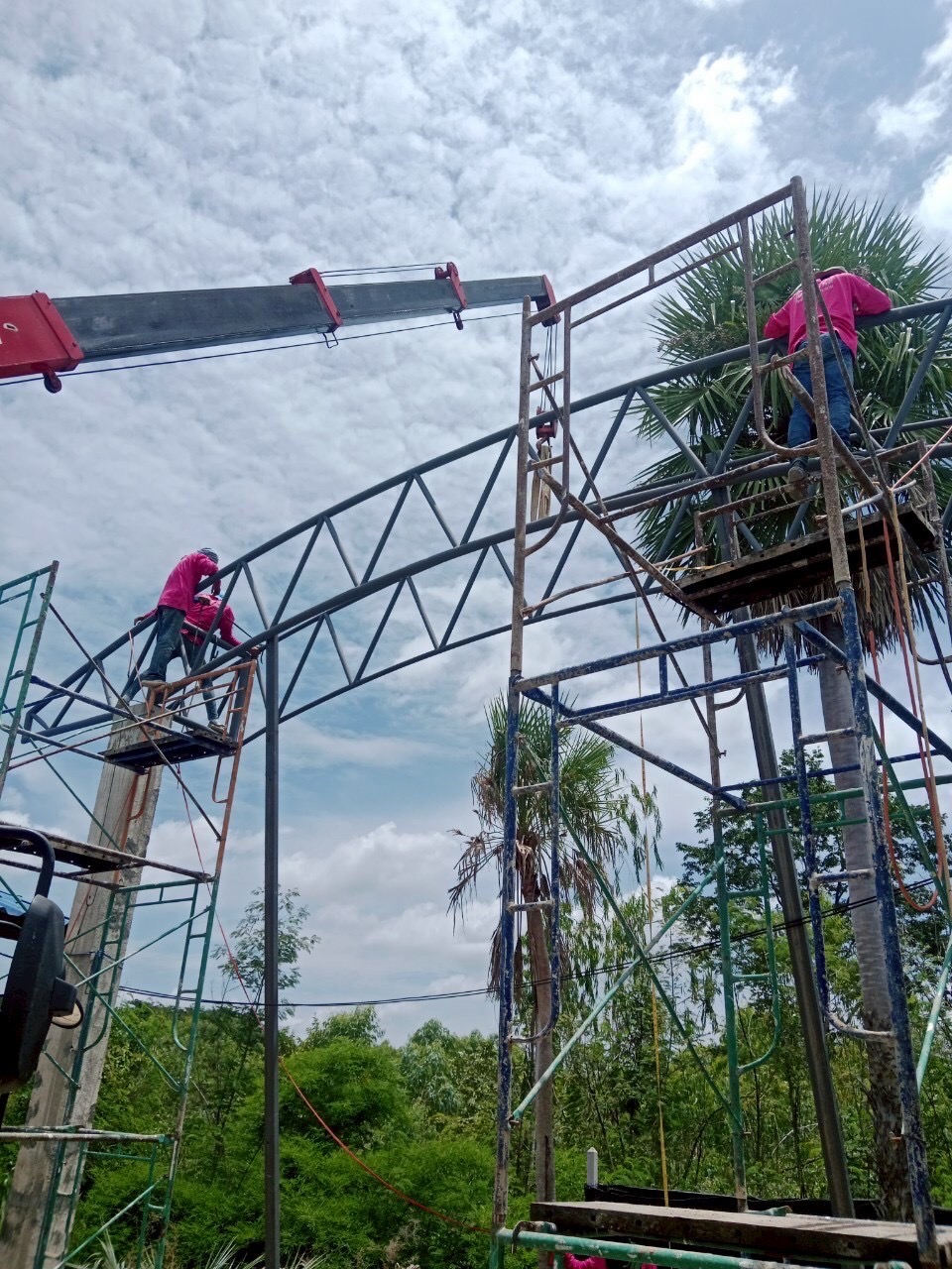 งานก่อสร้างอาคารกิจกรรมหน้าเสาธงศูนย์พัฒนาเด็กเล็ก