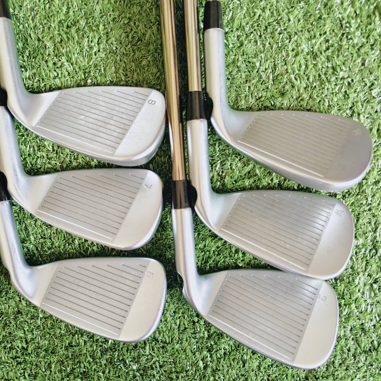 *มือซ้าย*PING G430 (Left-Handed) – ชุดเหล็กที่ทั้ง “ง่าย ควบคุมดี ระยะไกล” และ “ดูเท่ทุกองศา”