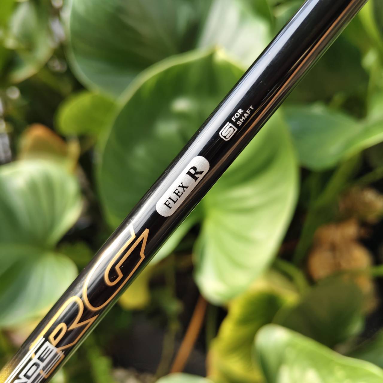 5W TSURUYA ROYAL GRADE องศา 18 FLEX R ตัวดังที่ขึ้นชื่อเรื่อง “ตีง่าย และไกลแบบไม่ต้องออกแรงเยอะ”