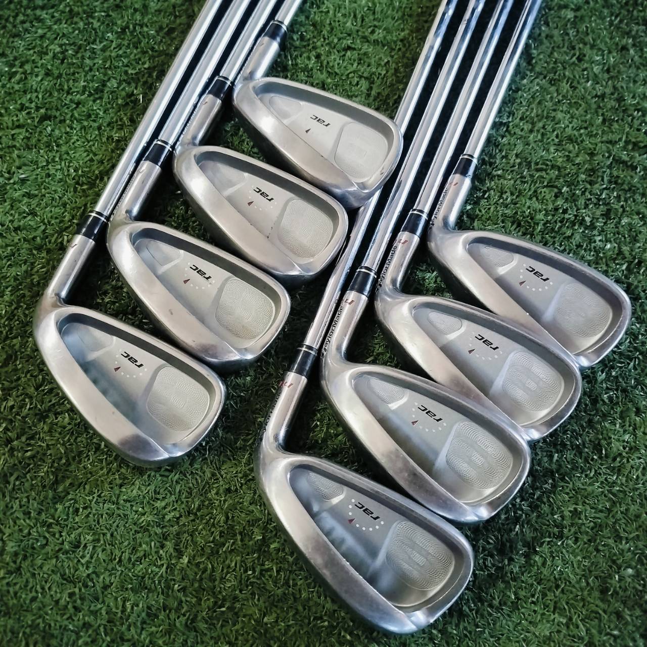 ลดล้างของ!!!ถูกสุดขีด!!! . ชุดเหล็ก Taylormade RAC HT มีเหล็ก 3 4 5 6 7 8 9 PW ก้าน Taylormade FLEX S ใบใหญ่ตีง่ายมากตีไกลกว่าปกติ 1 เหล็กเลยค่ะ ไม้กอล์ฟพรีเมี่ยมมือสอง ของแท้ By NakaraLuxurious