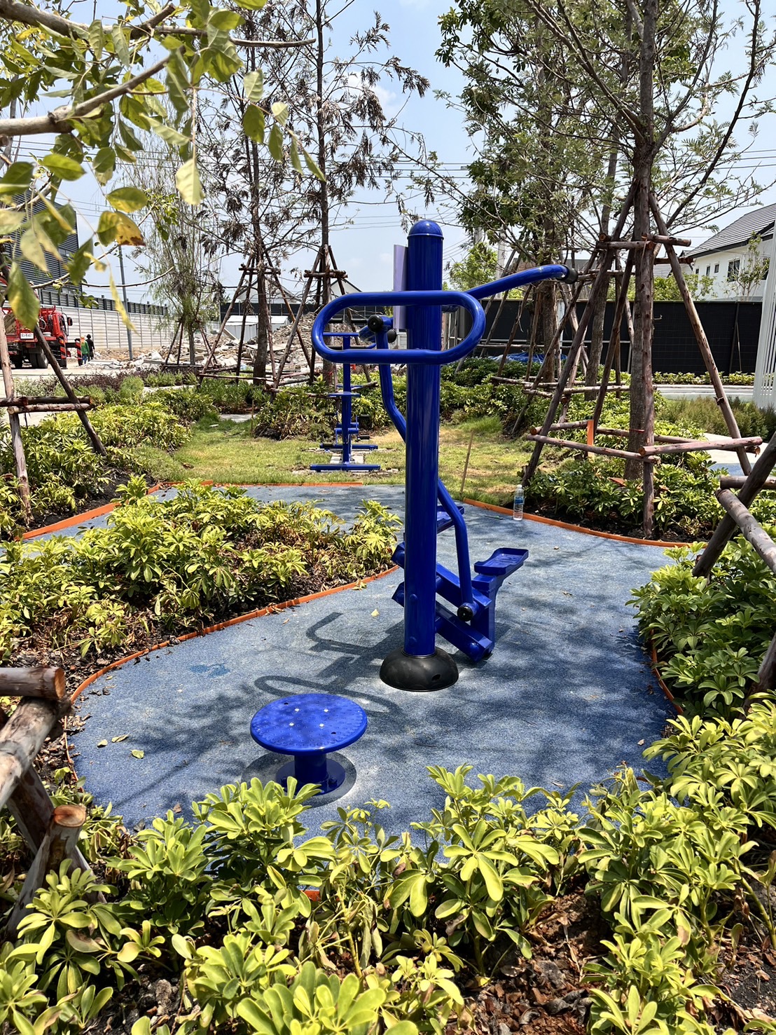 เครื่องออกกำลังกาย กลางแจ้ง ชุดอุปกรณ์ บริหารขา น่อง สะโพก แบบย่ำเท้า ยิดเอว ลานกีฬา อเนกประสงค์ สนามกีฬา สั่งผลิต 10-20 วัน