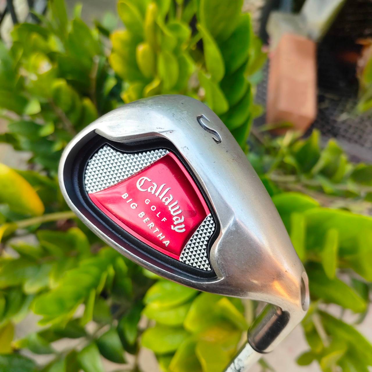 ชุดเหล็ก CALLAWAY BIG BERTHA เหมือนได้ไฮบริดถึง 3 ชิ้นในชุดเดียว ตีง่ายมากๆ แม่นยำ ได้ระยะ ไม้กอล์ฟพรีเมี่ยมมือสอง ของแท้ By NakaraLuxurious
