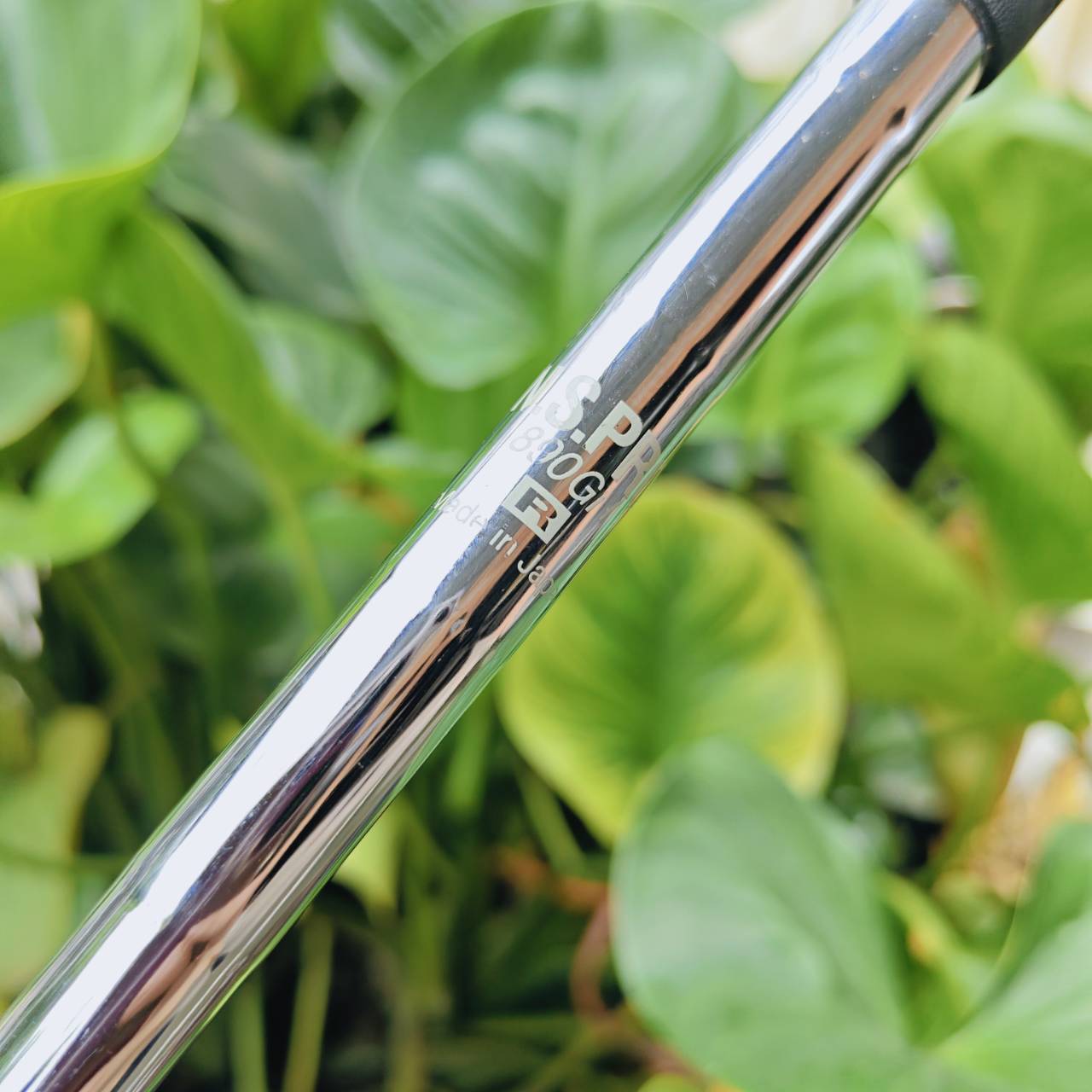 ชุดเหล็ก TSURUYA ONESIDER SE ตีง่ายและไกล เนื่องจากมีดีไซน์ ใบใหญ่ หน้าเด้ง และองศาโกง